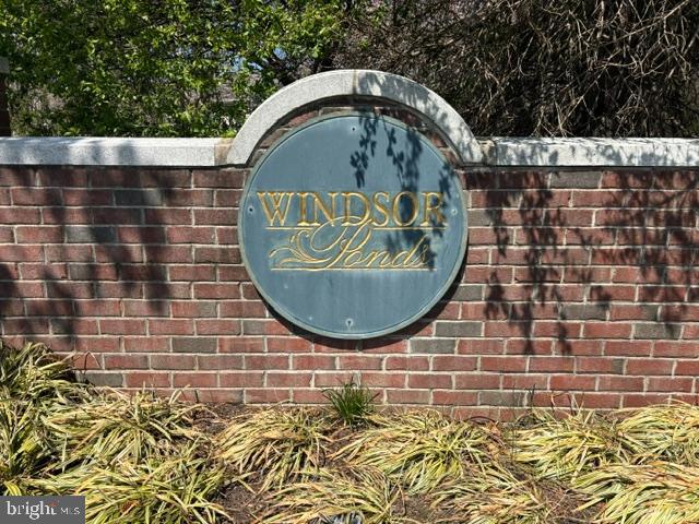 57 WINDSOR POND ROAD