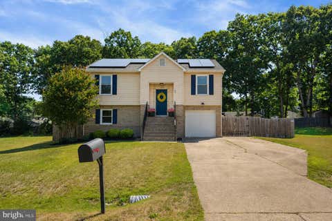 Homes For Sale - 10818 Bent Tree Drive<br/> FREDERICKSBURG, VA 22407