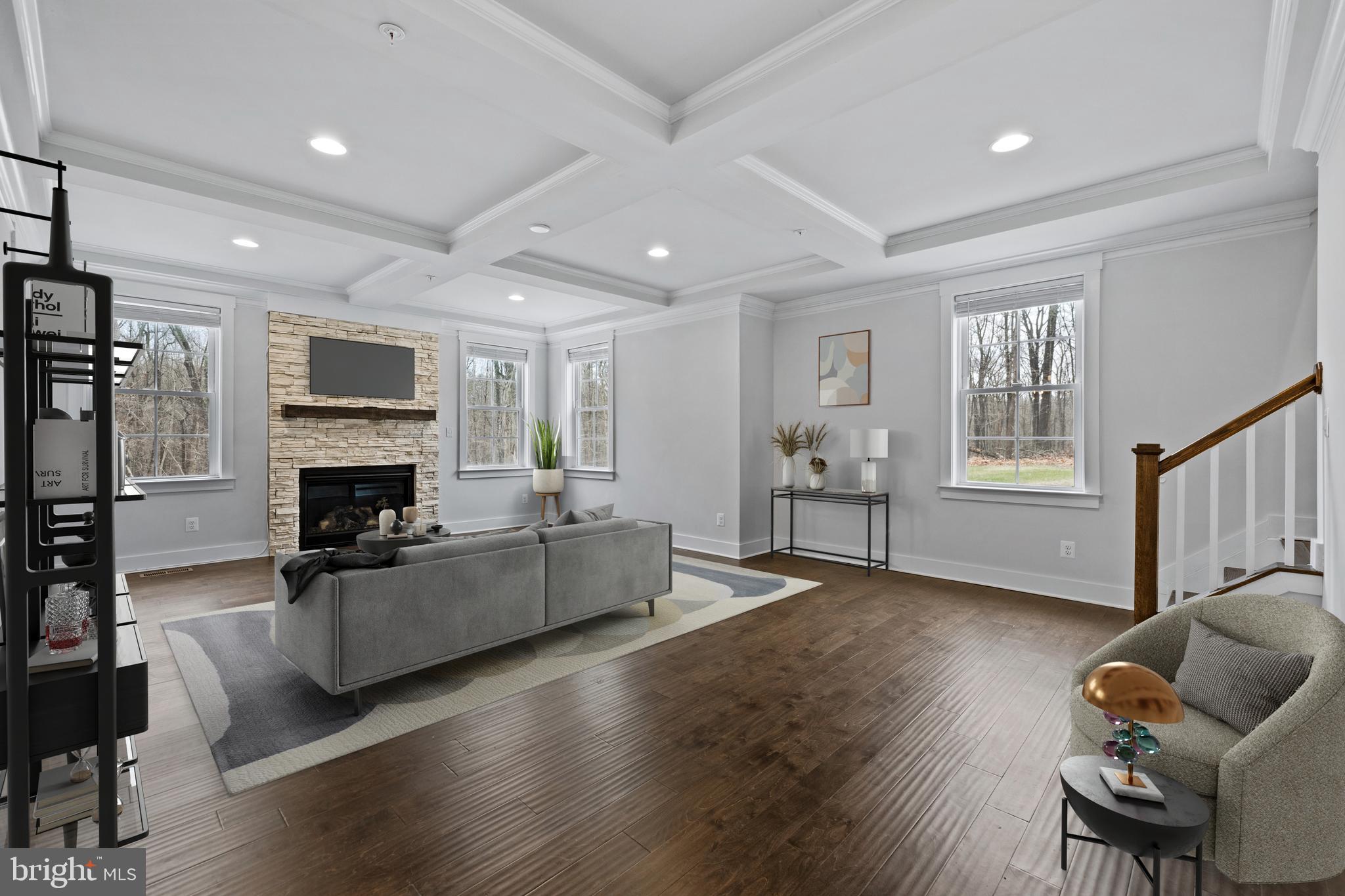 HUNTINGTON RIDGE - Residential