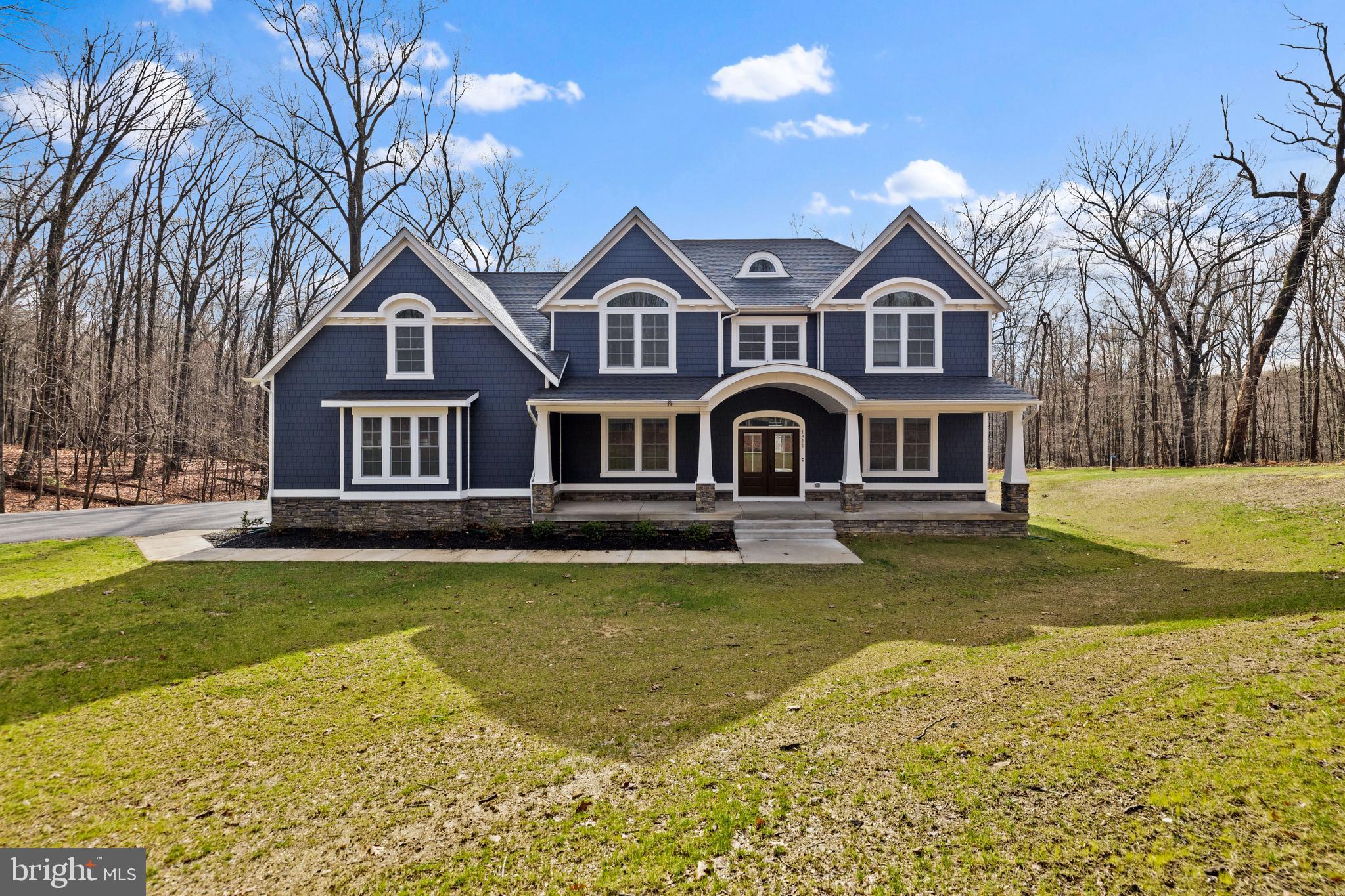 HUNTINGTON RIDGE - Residential