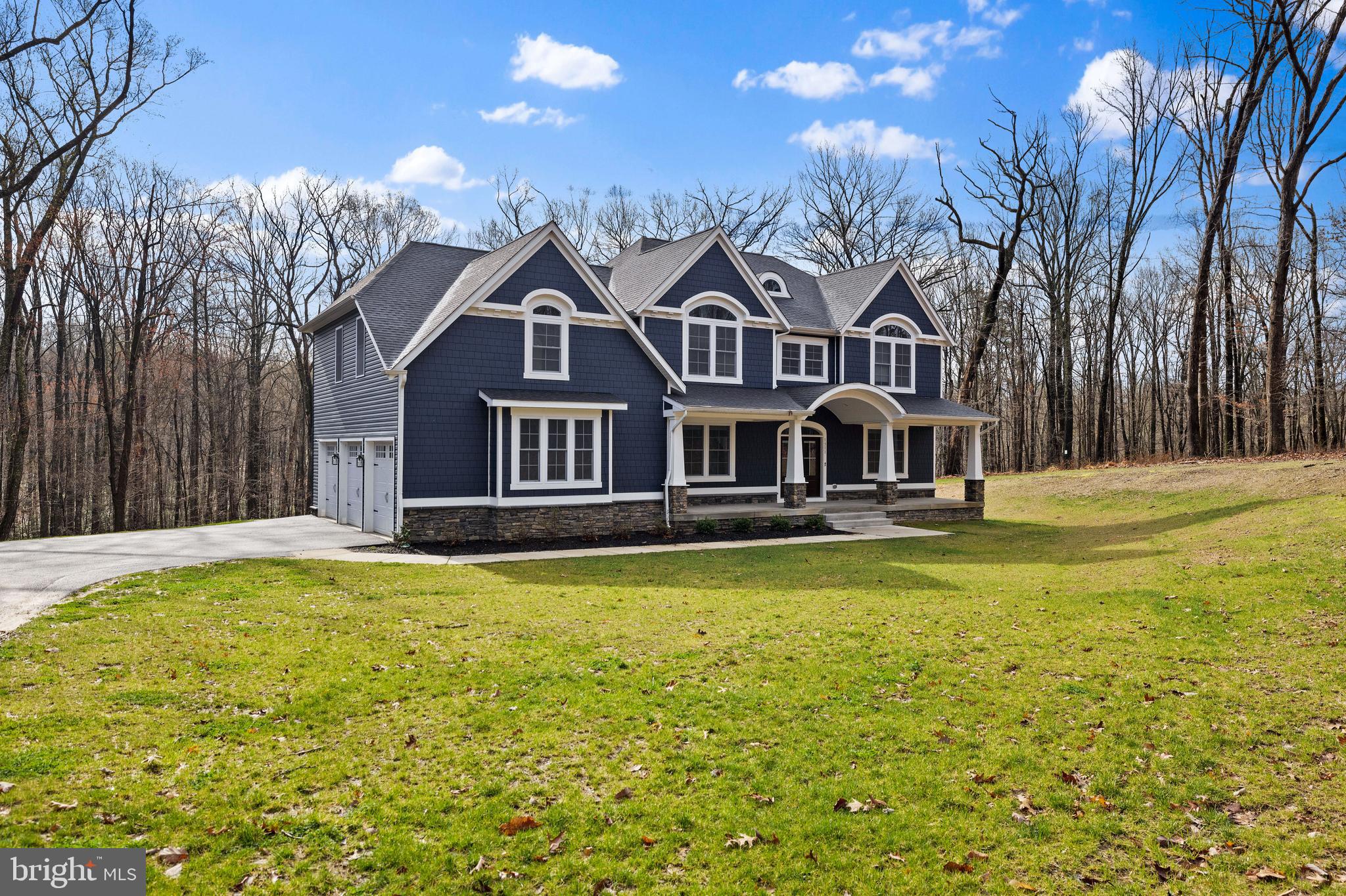 HUNTINGTON RIDGE - Residential