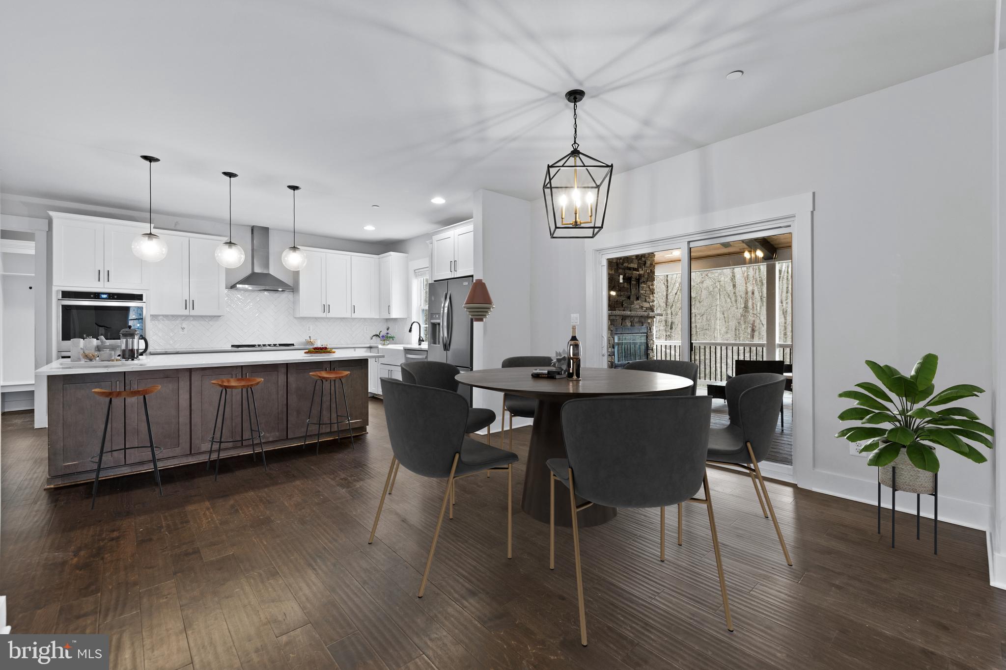 HUNTINGTON RIDGE - Residential