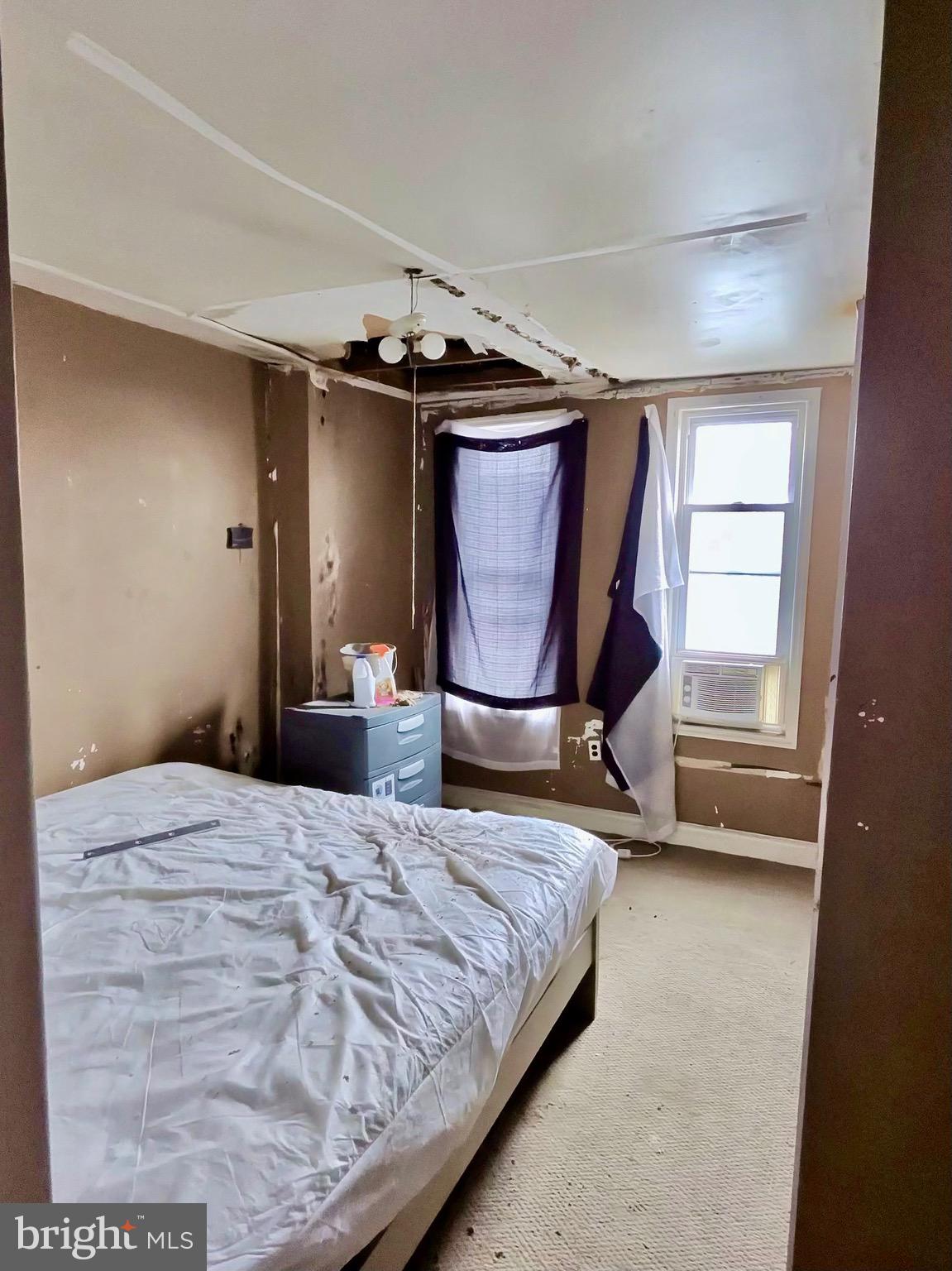 STRAWBERRY MANSION - Residential