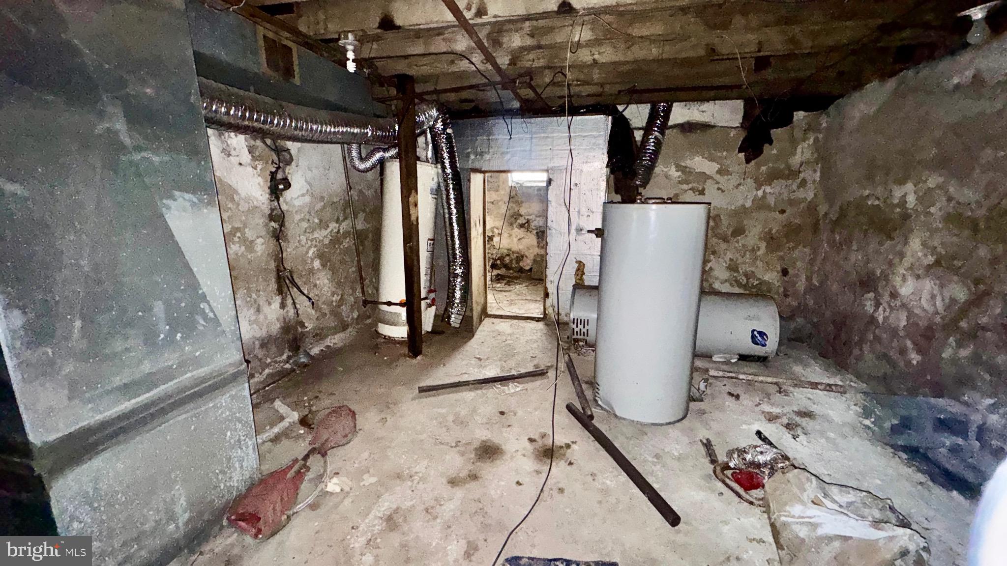 STRAWBERRY MANSION - Residential