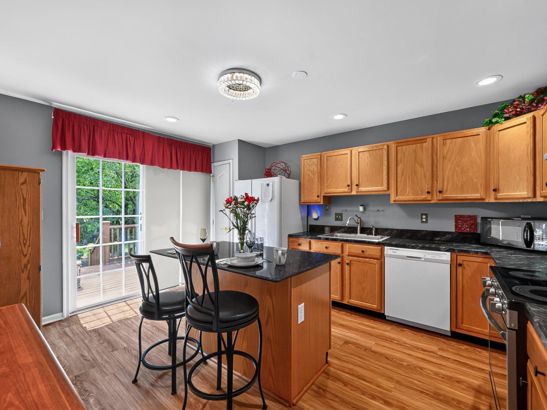 272 W RED LION DRIVE