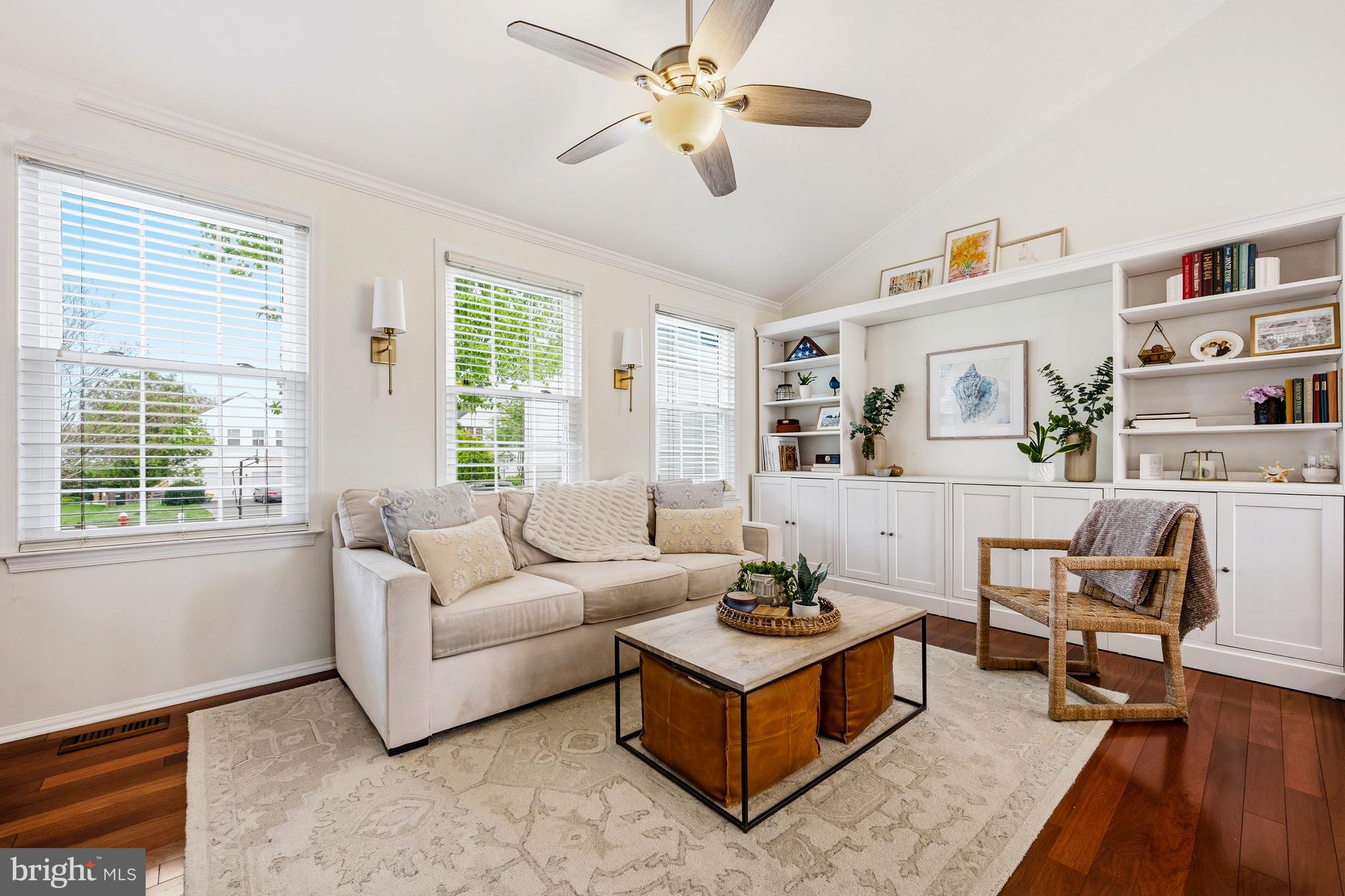 COUNTRYSIDE - Residential