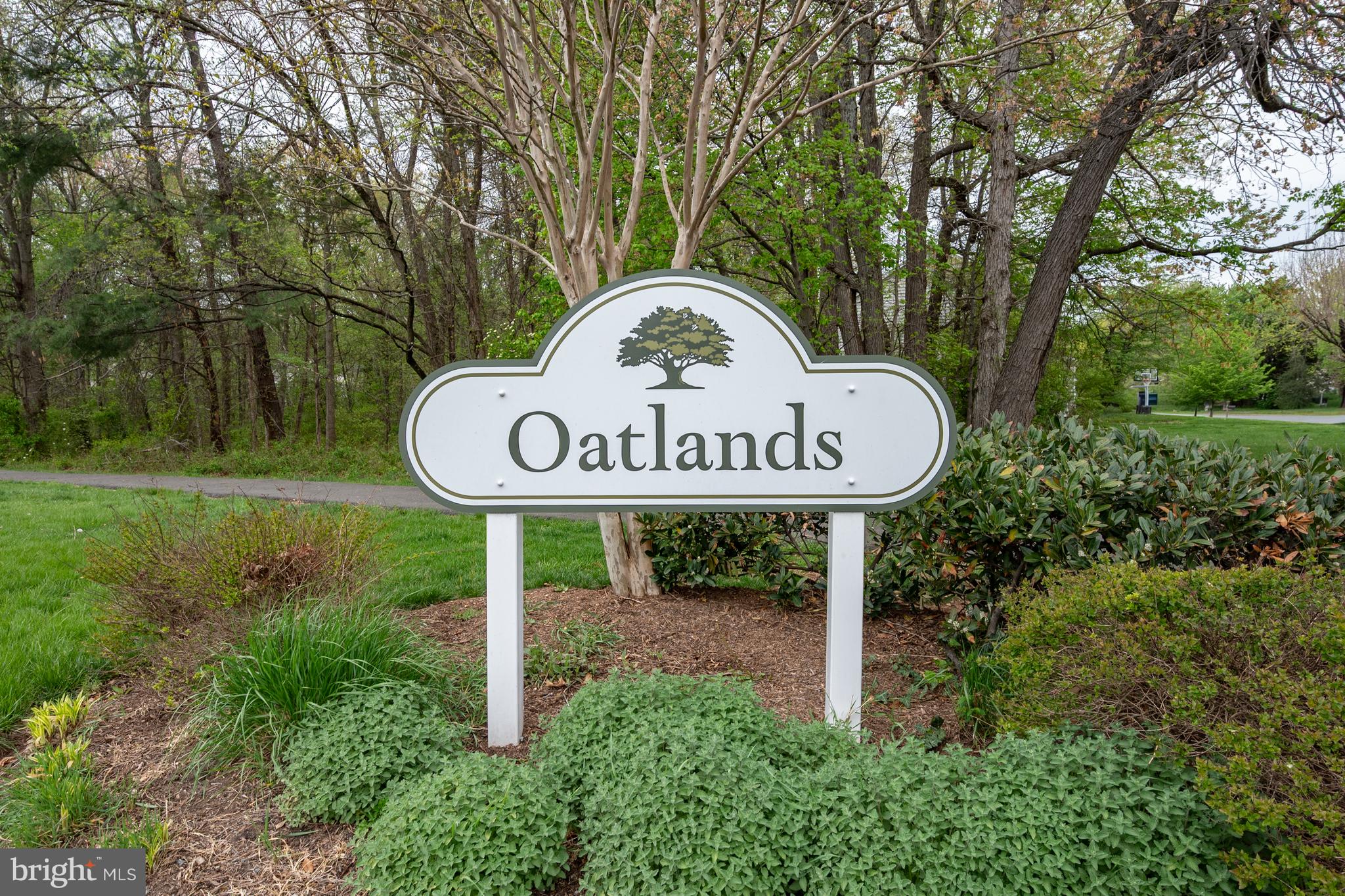 COUNTRYSIDE - Residential