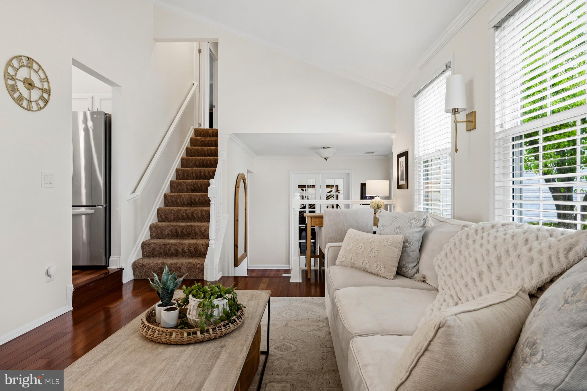 COUNTRYSIDE - Residential