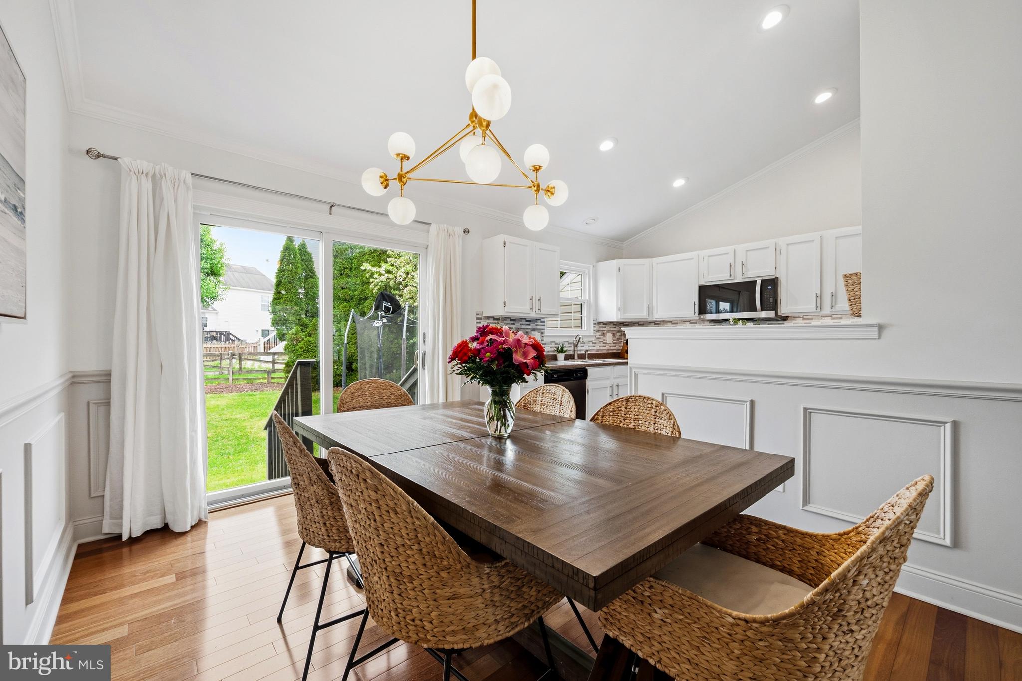 COUNTRYSIDE - Residential