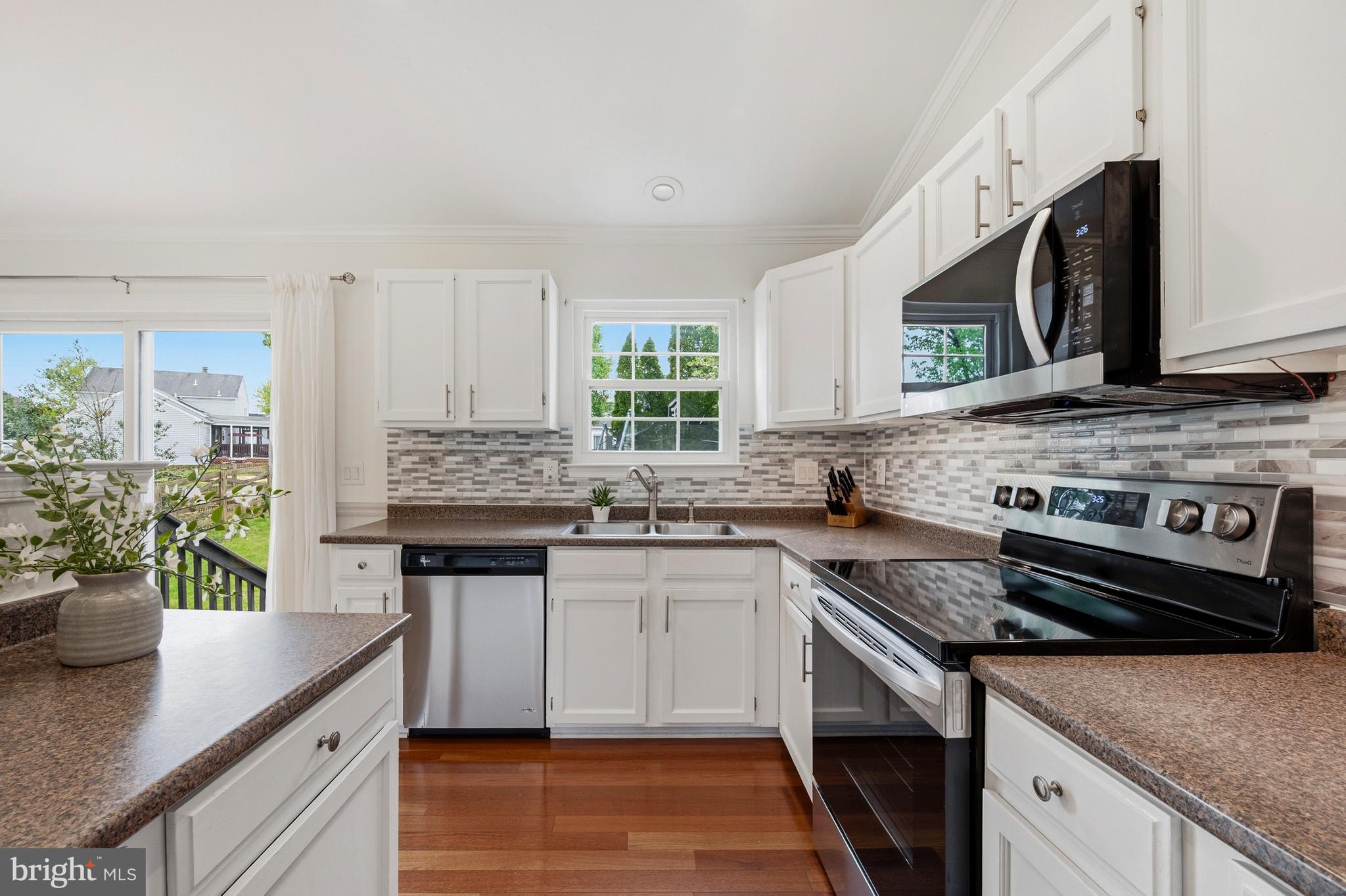 COUNTRYSIDE - Residential