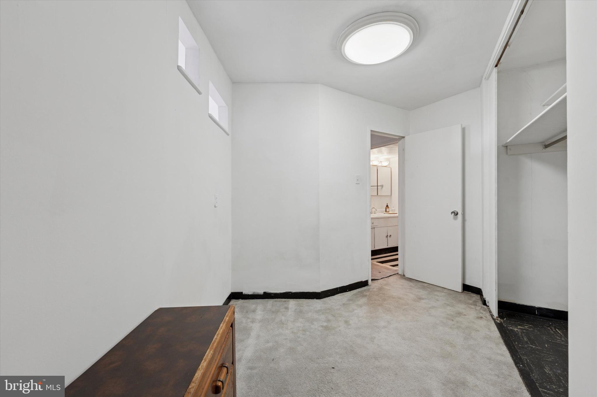 SUTTON TERRACE - Residential