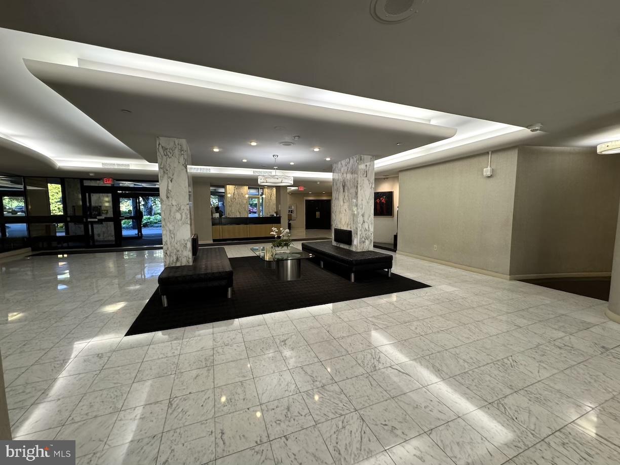 SUTTON TERRACE - Residential