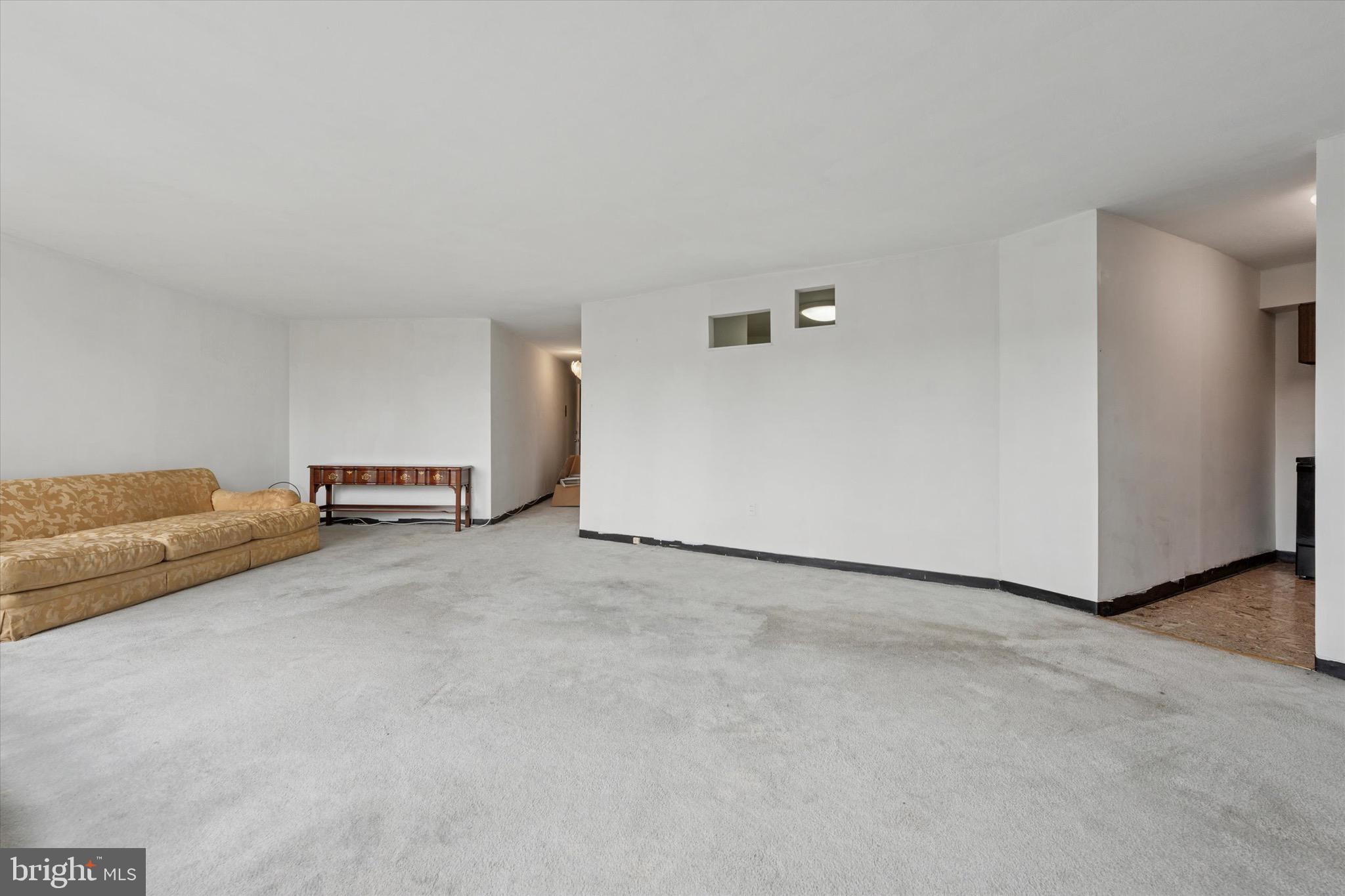 SUTTON TERRACE - Residential