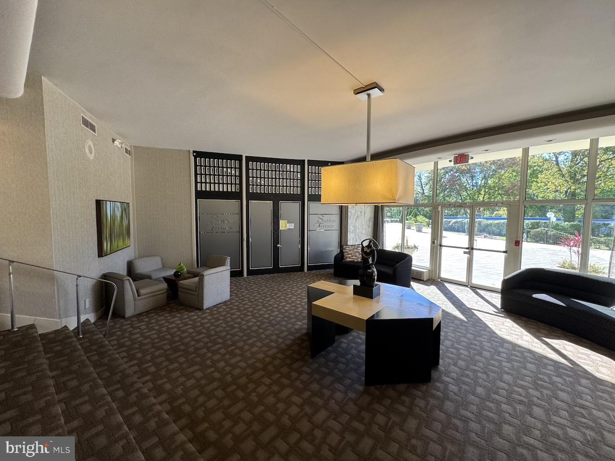 SUTTON TERRACE - Residential