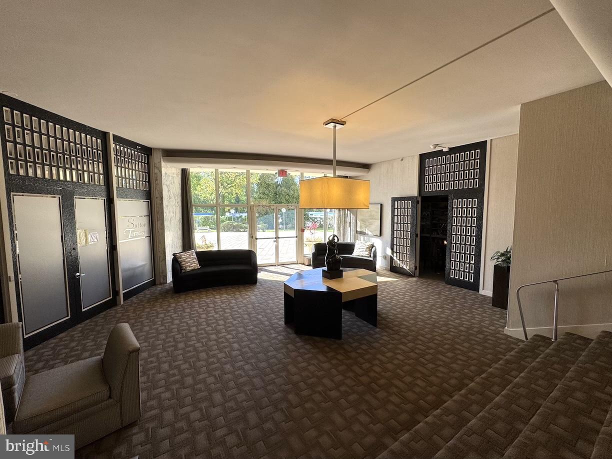 SUTTON TERRACE - Residential