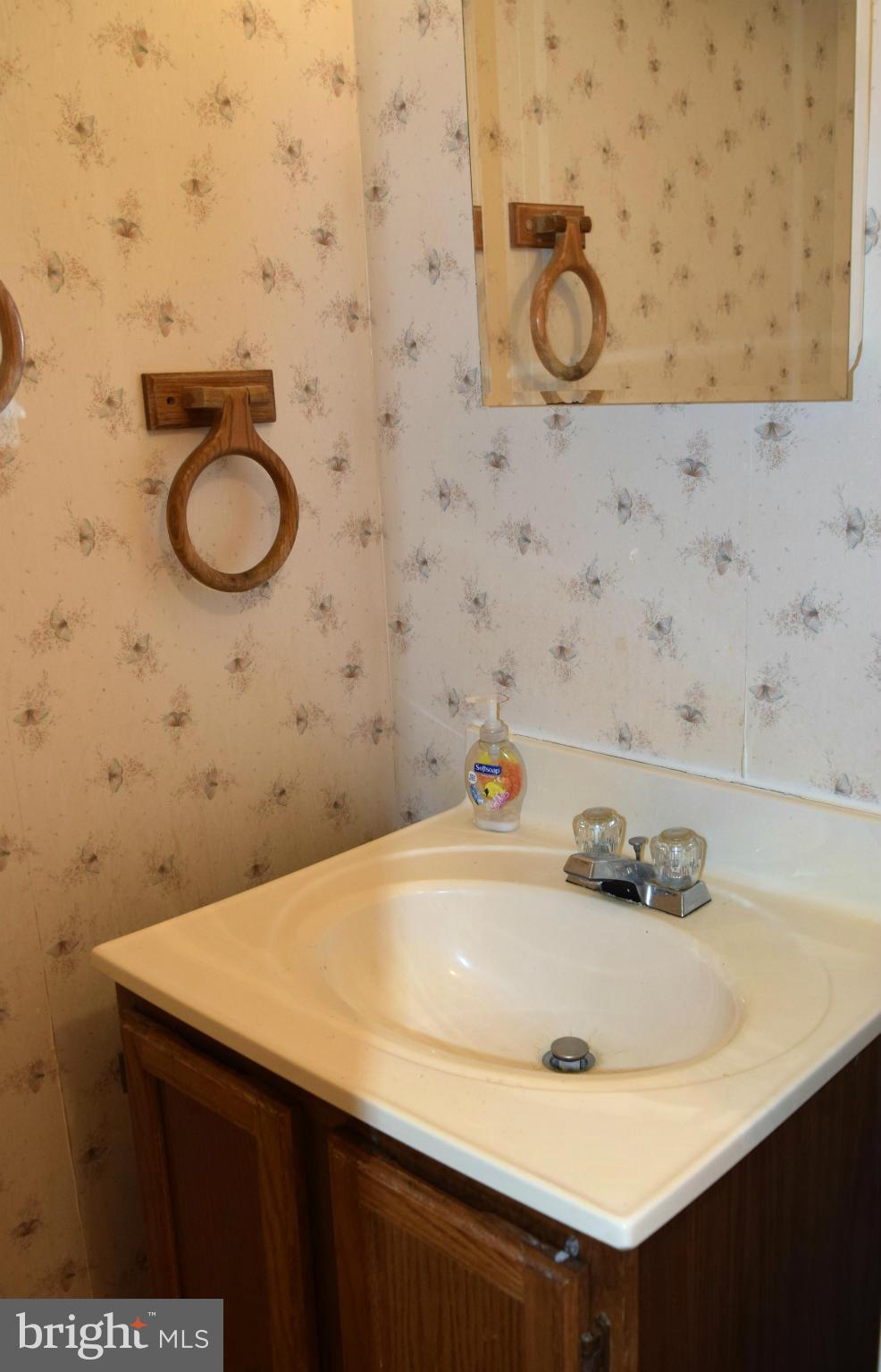 CLINTON PLAZA TOWNHOUSES - Residential