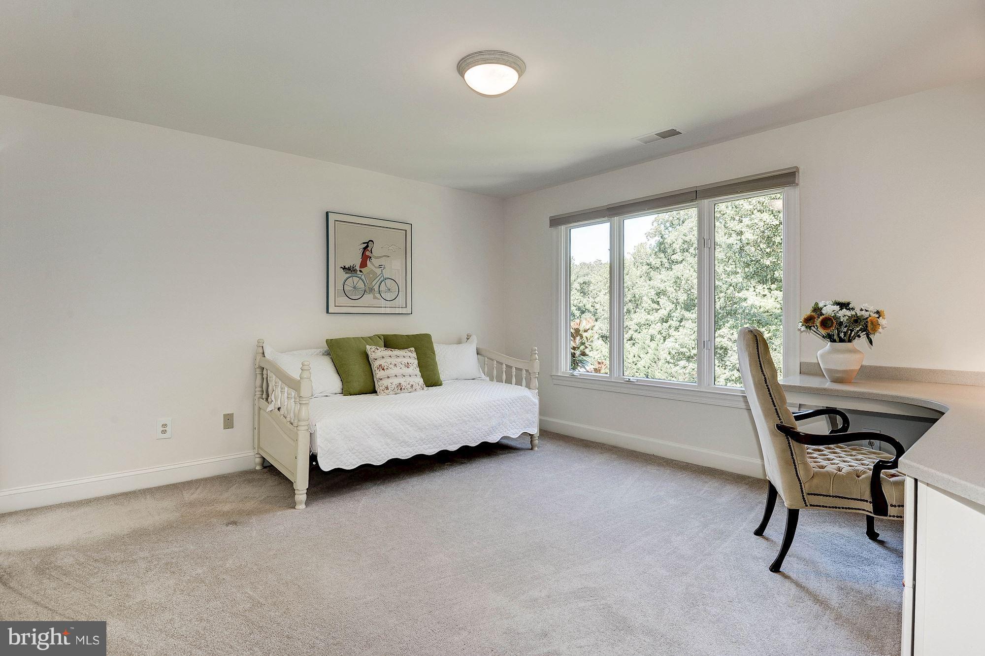 THE RESERVE - Residential