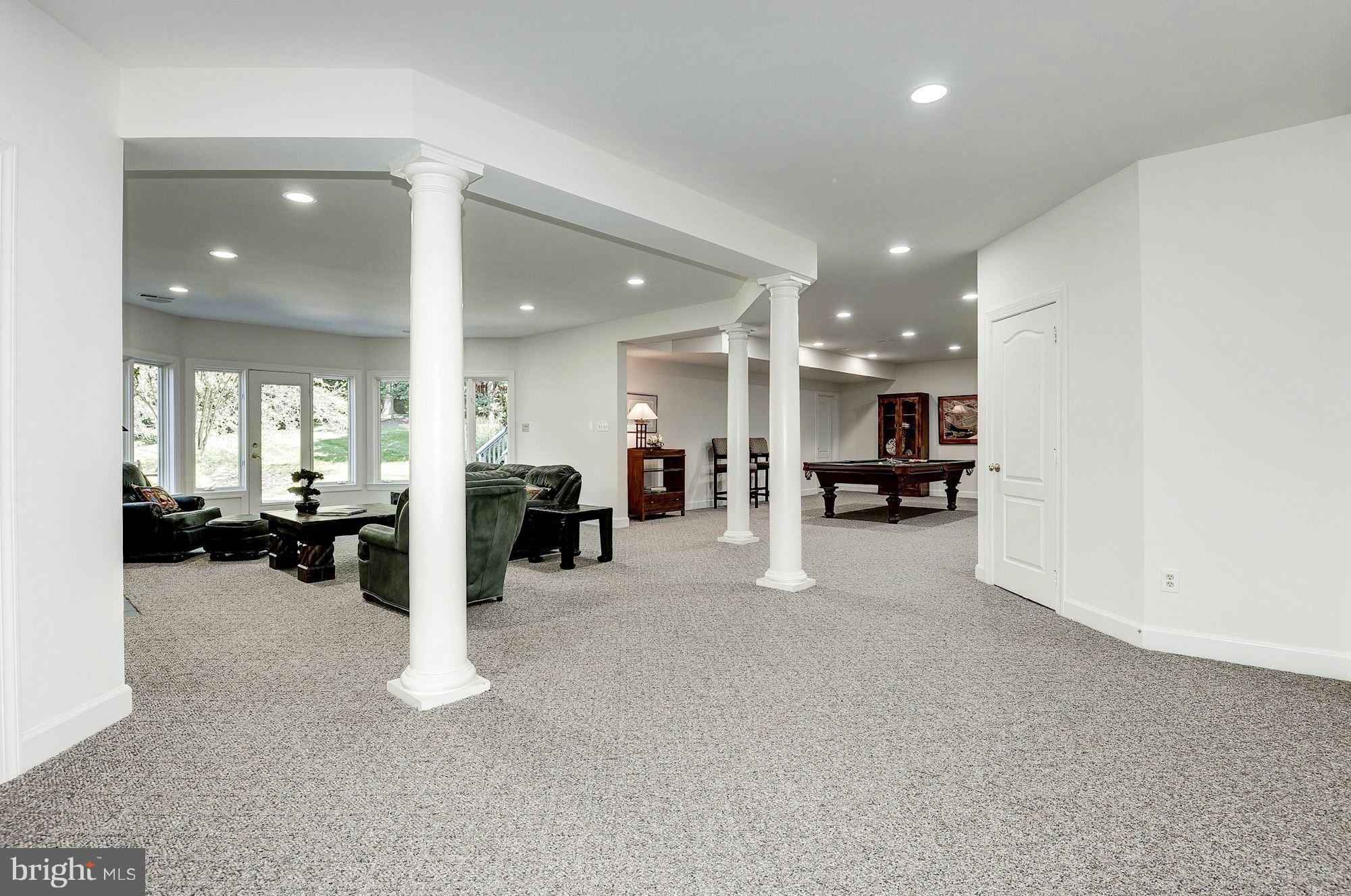 THE RESERVE - Residential