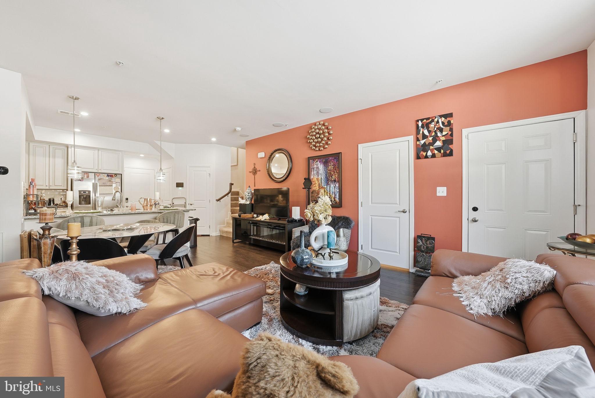 GLENN DALE CROSSING - Residential