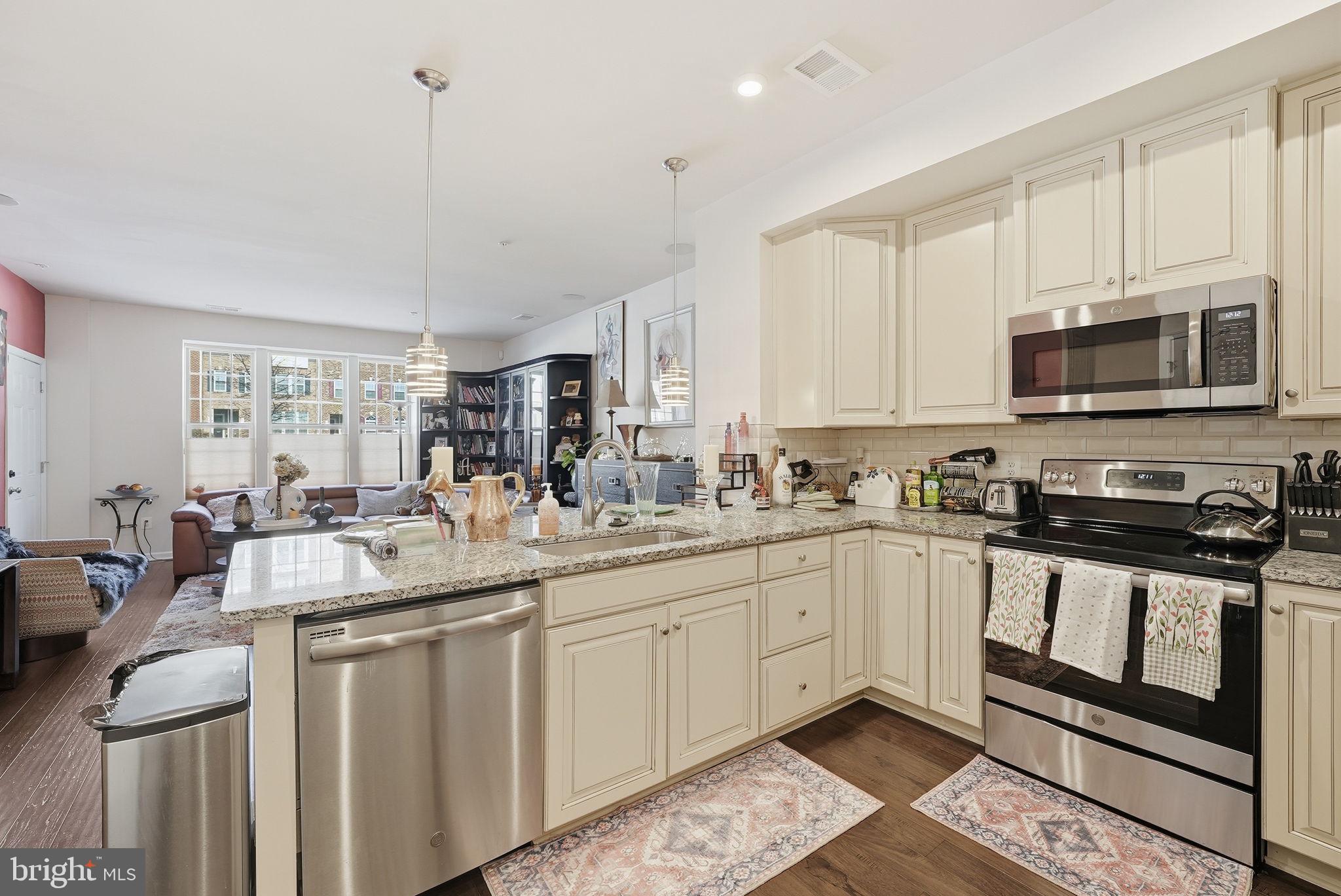 GLENN DALE CROSSING - Residential