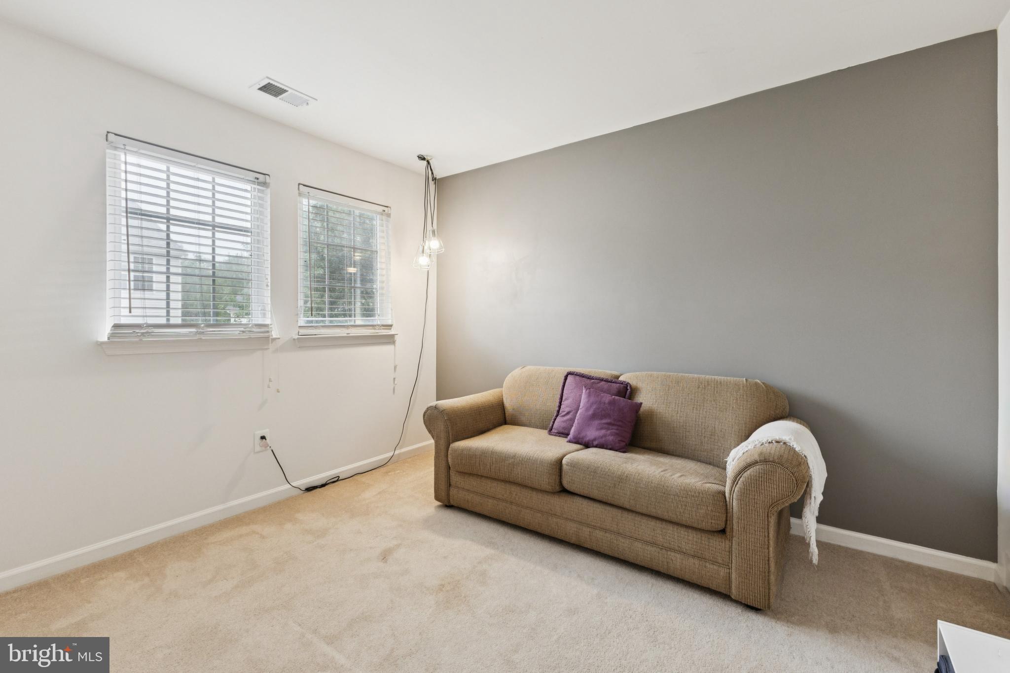 SIMMONS ACRES - Residential