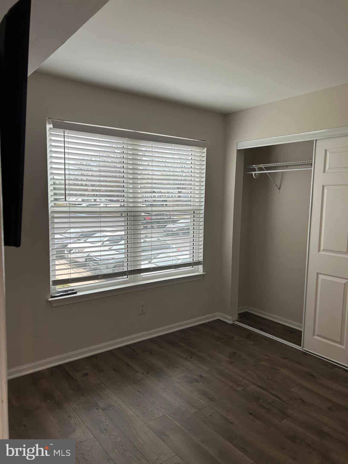 PONDS AT CENTREVILLE - Residential