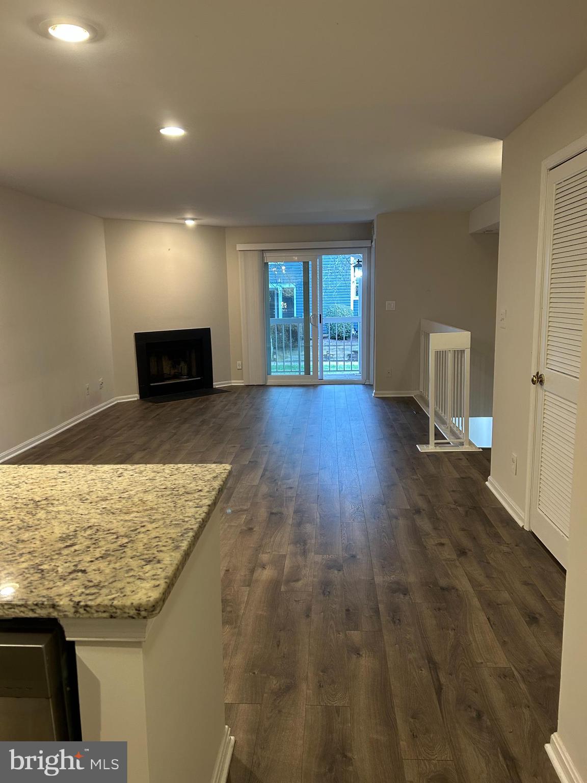 PONDS AT CENTREVILLE - Residential