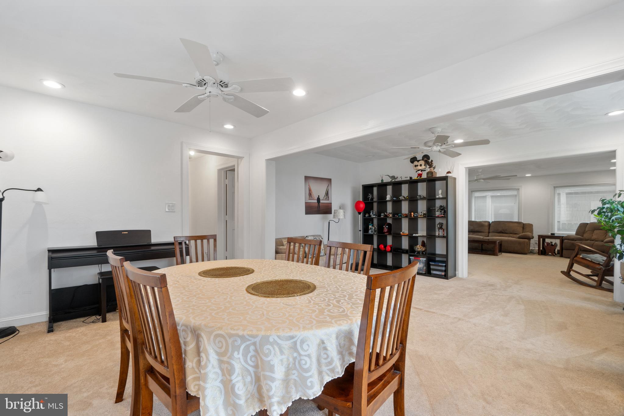 WILLOUGHBY BEACH - Residential Income