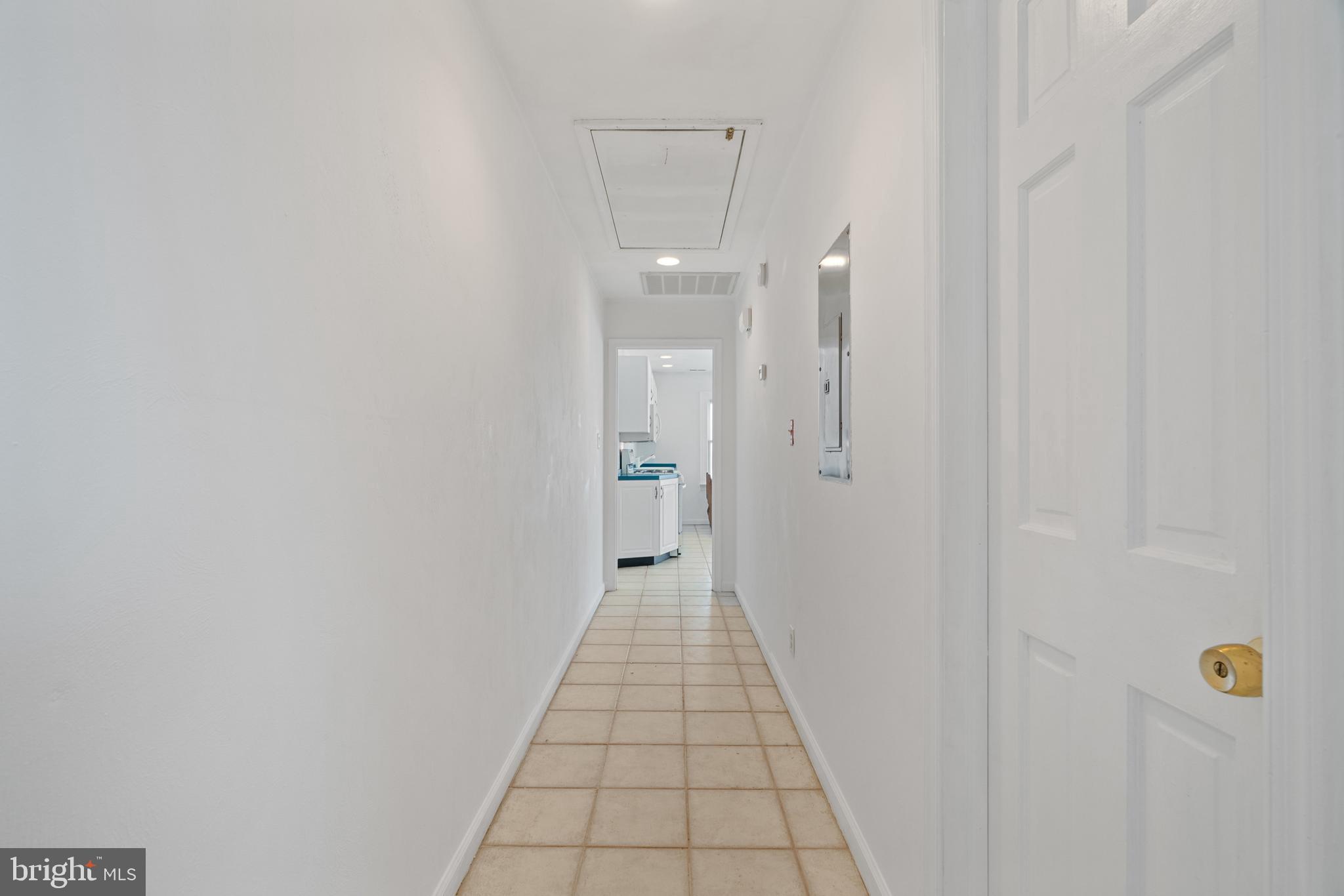 WILLOUGHBY BEACH - Residential Income