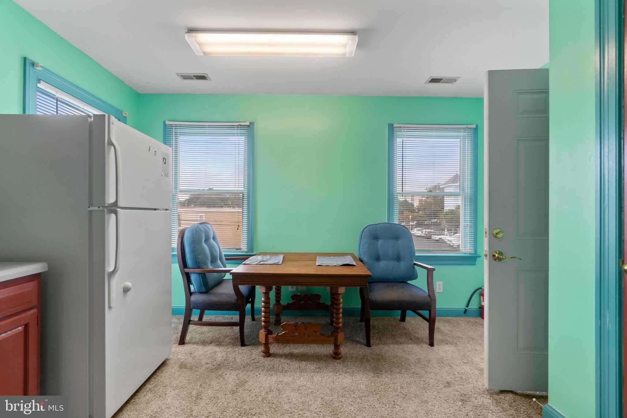 WILLOUGHBY BEACH - Residential Income