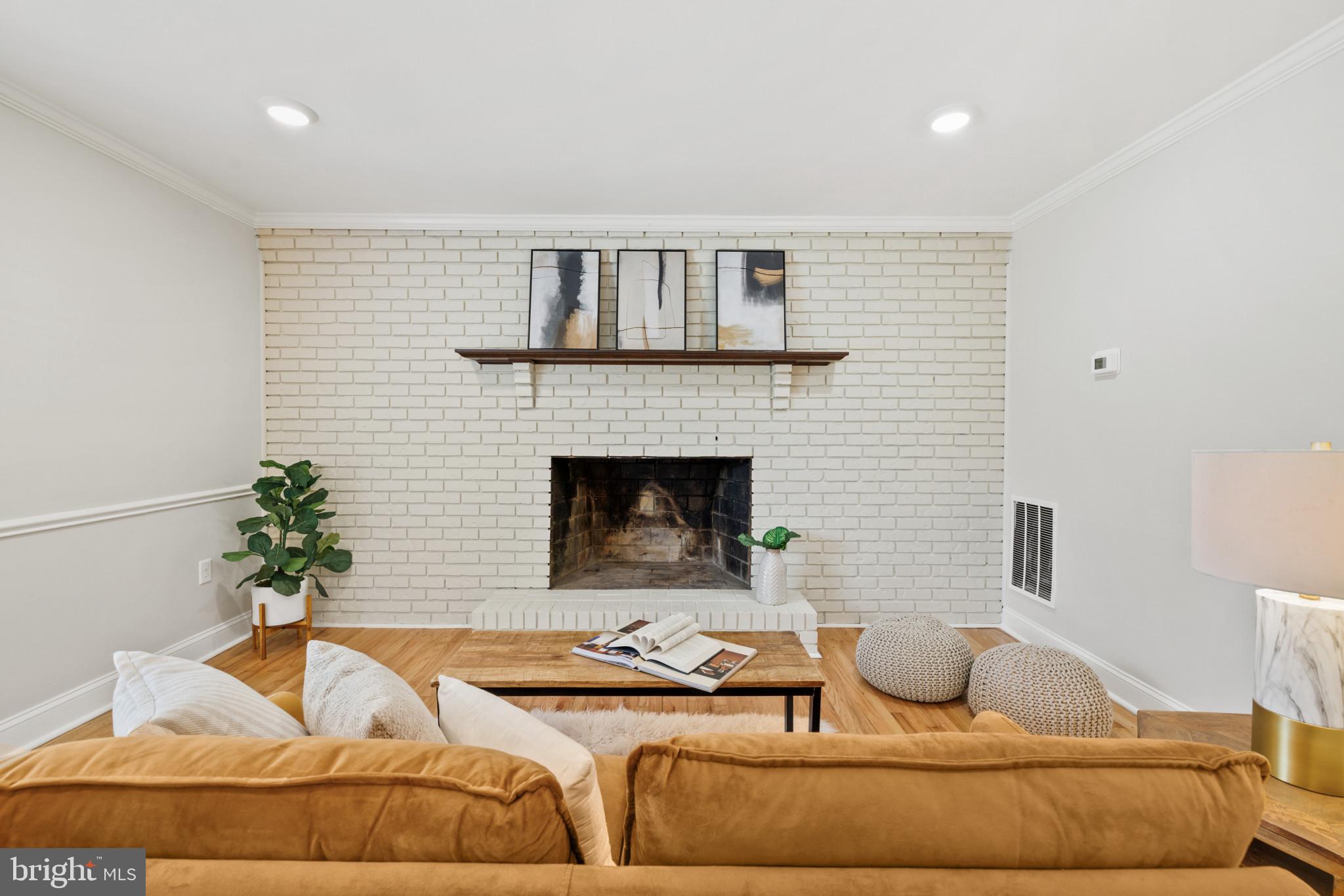 SPRINGDALE - Residential