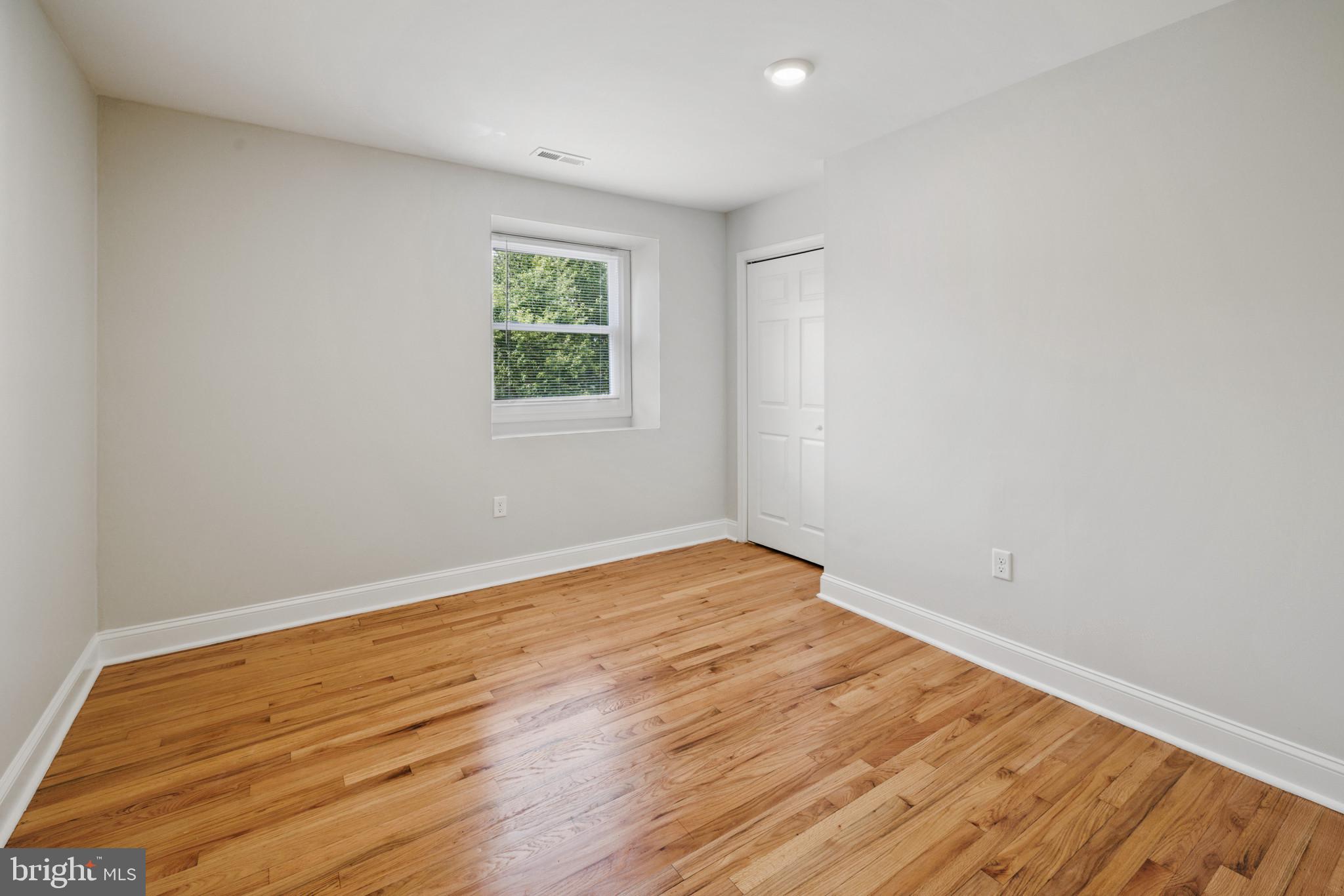 SPRINGDALE - Residential