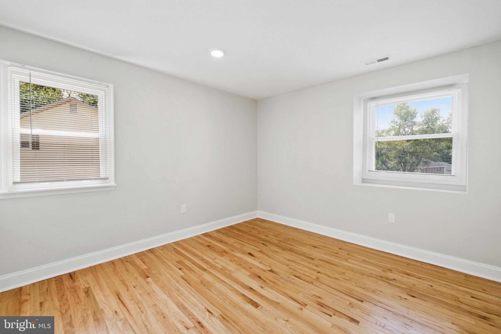 SPRINGDALE - Residential