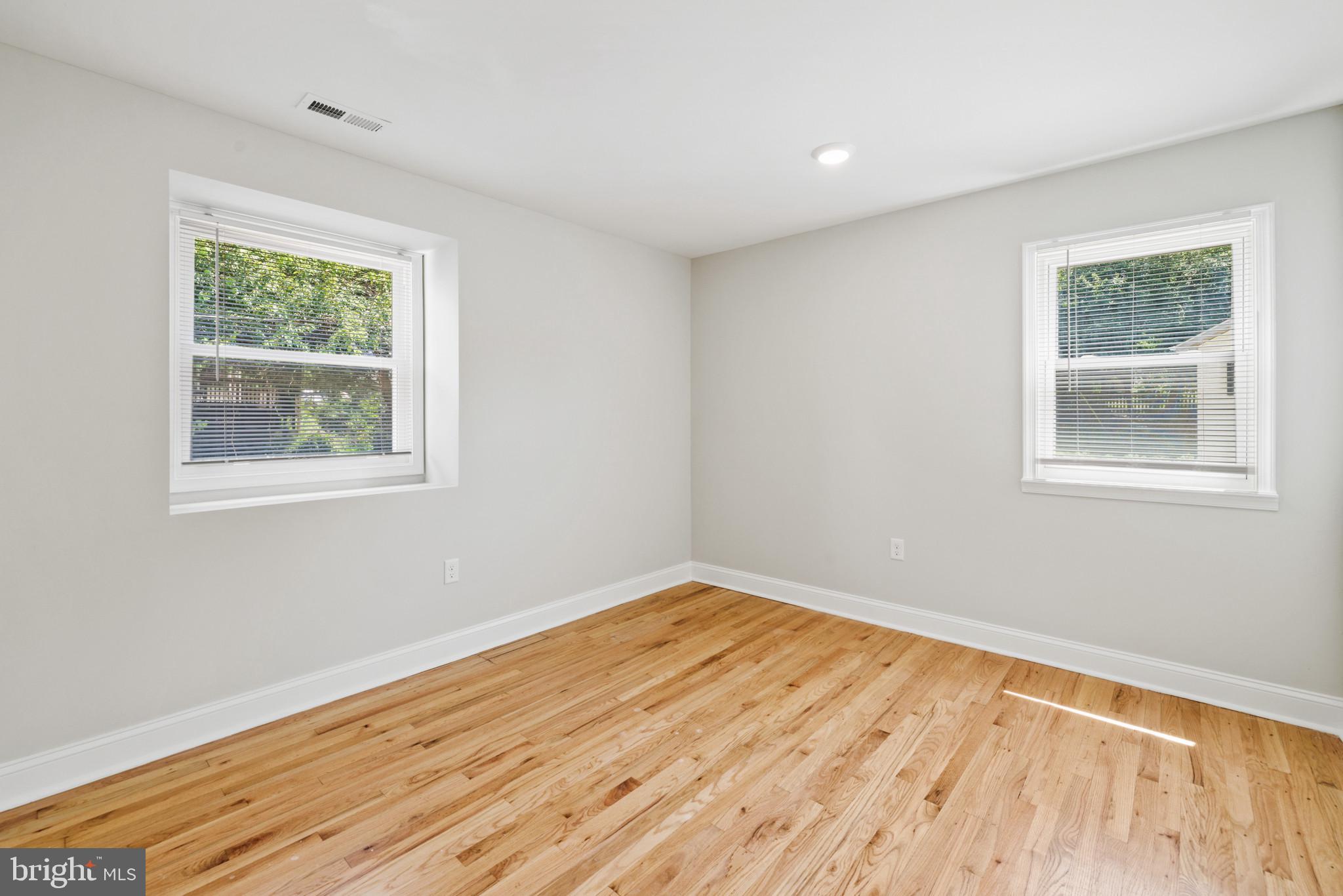 SPRINGDALE - Residential