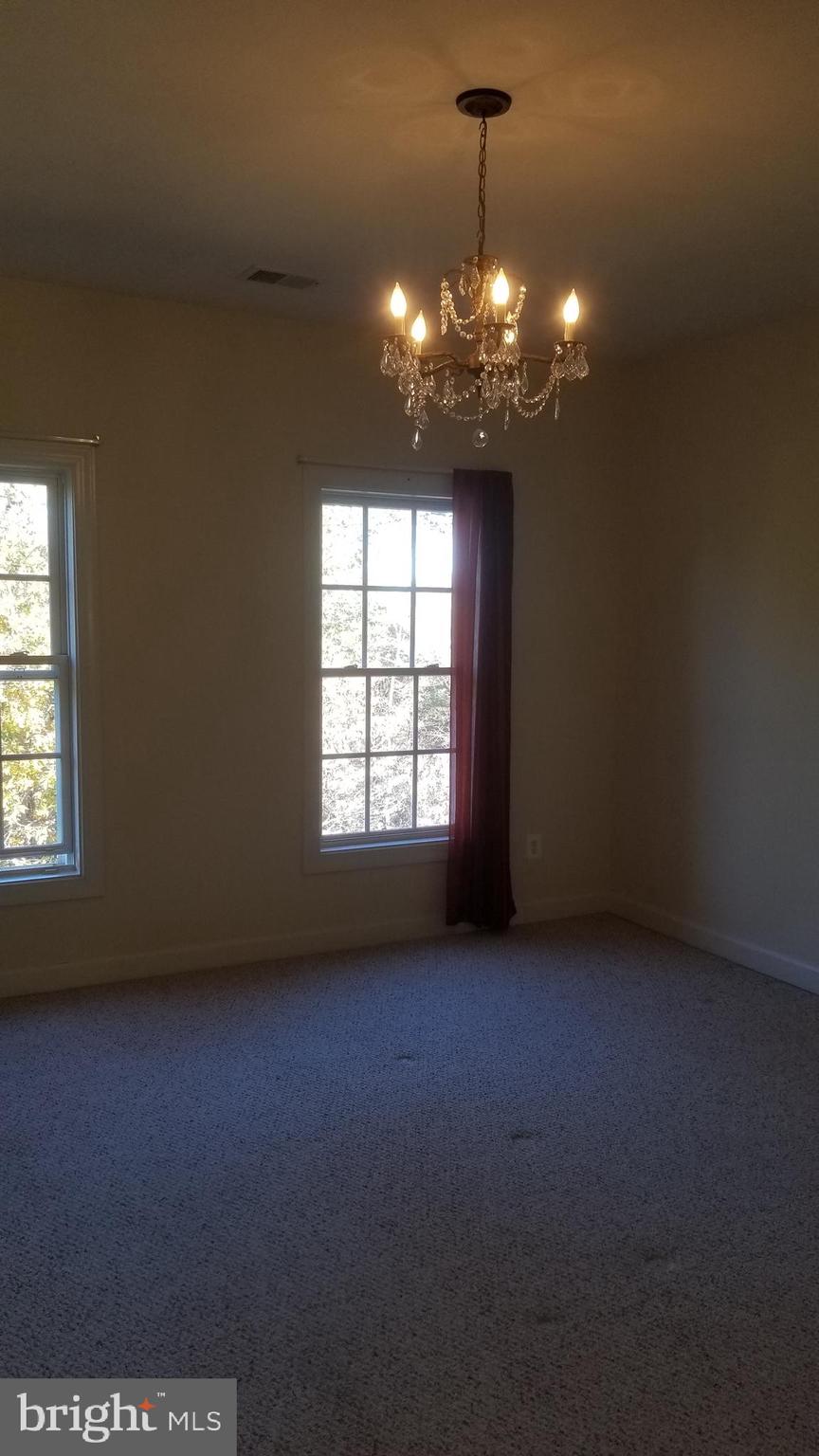 SOMERSET - Residential Lease