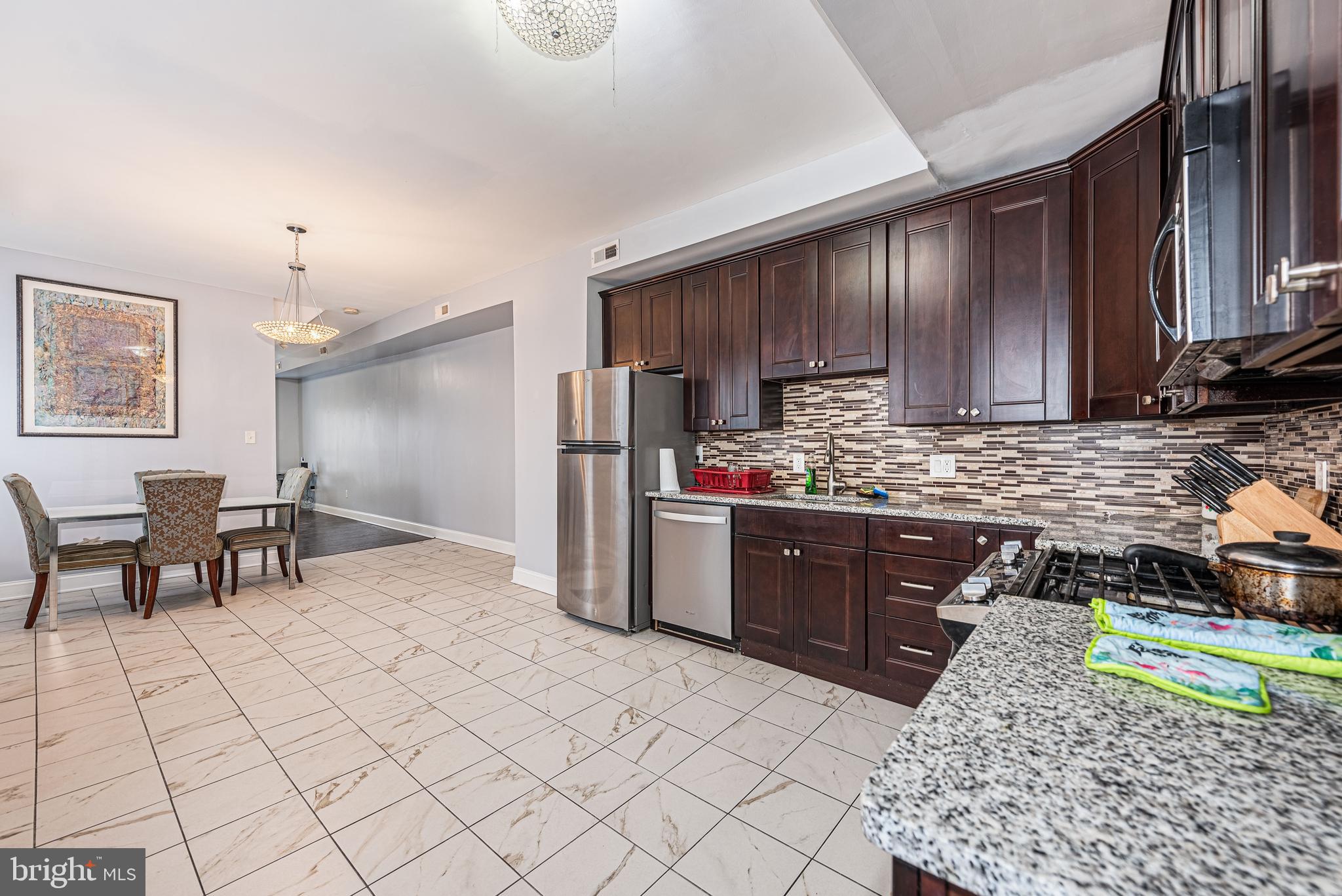 OLIVER - Residential