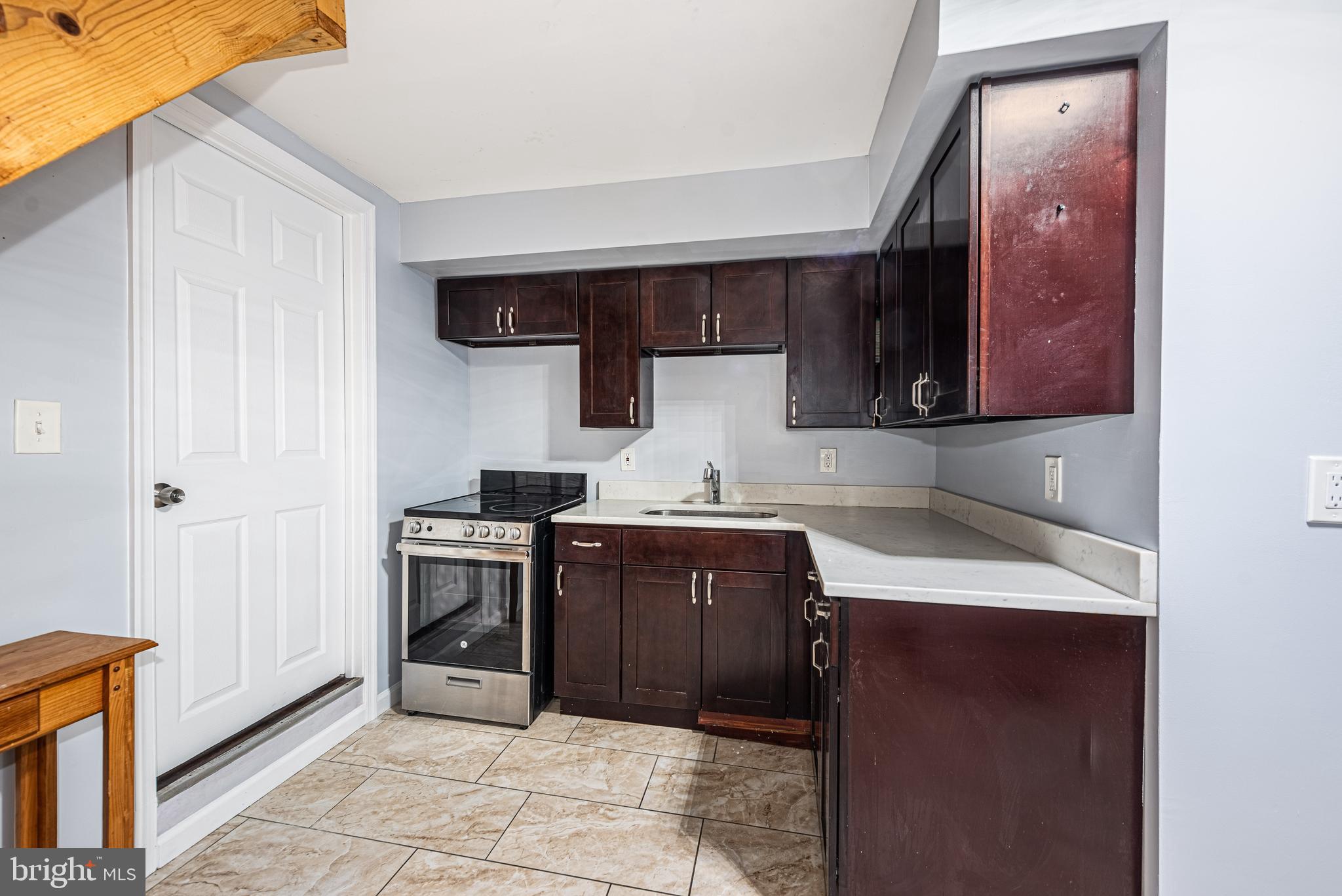 OLIVER - Residential