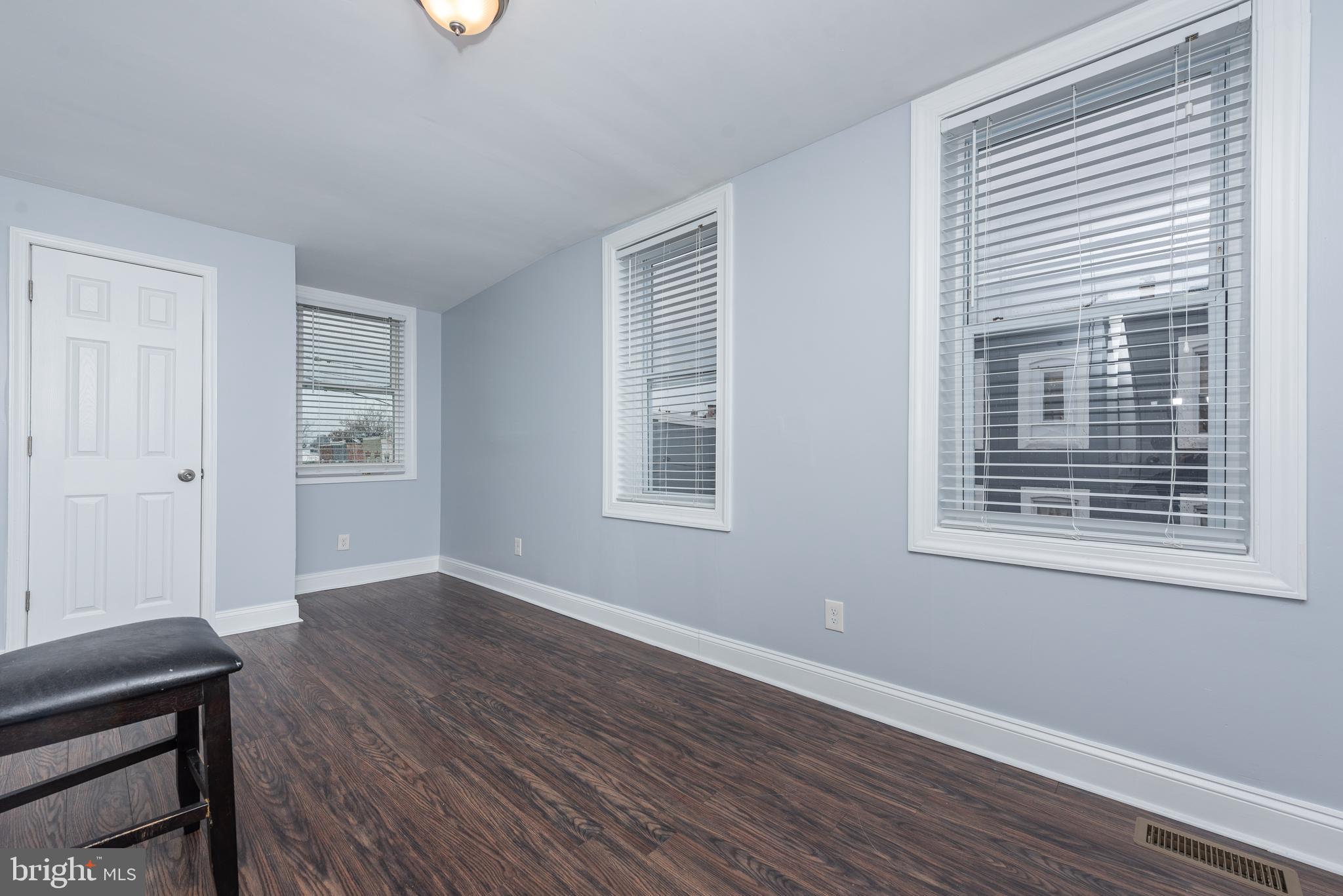 OLIVER - Residential