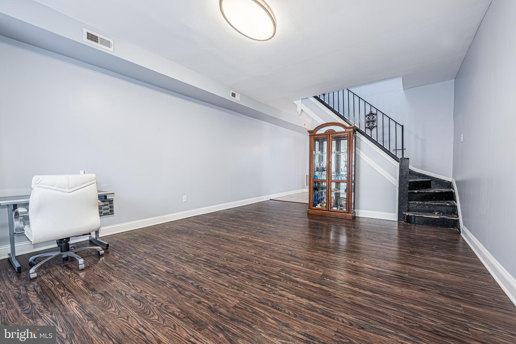 OLIVER - Residential