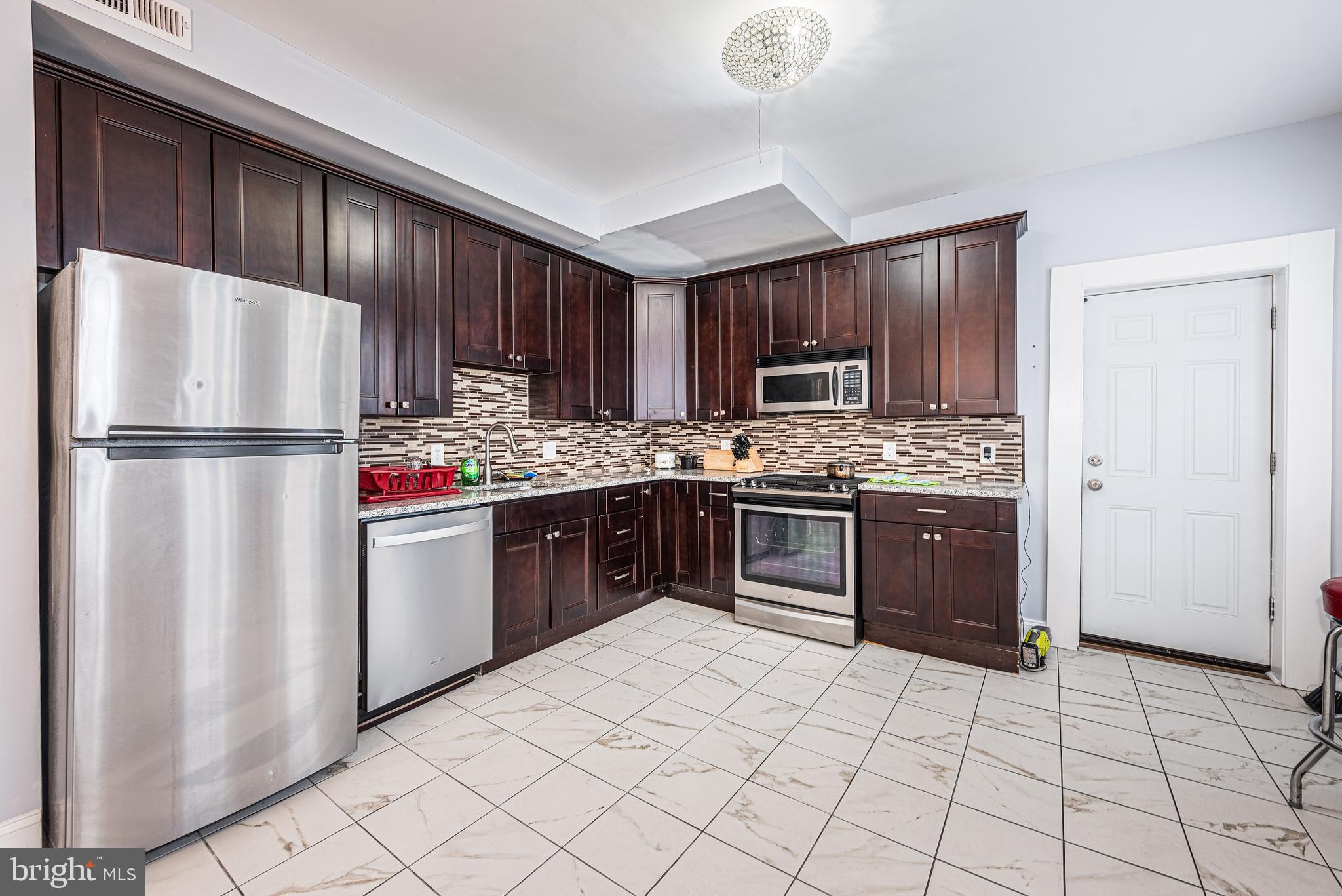 OLIVER - Residential