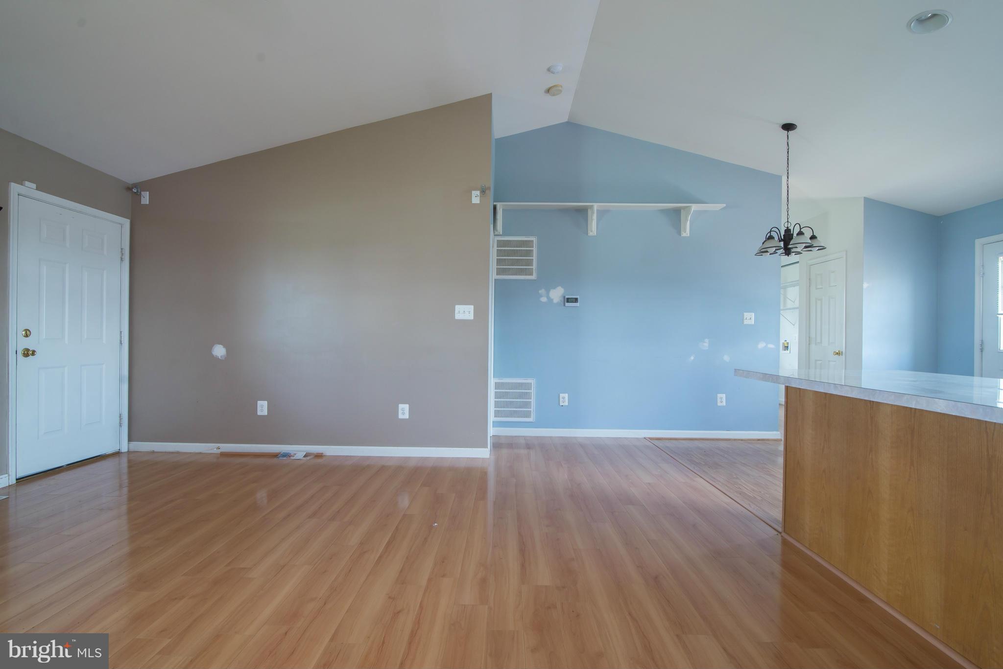 SUMMER HILL - Residential