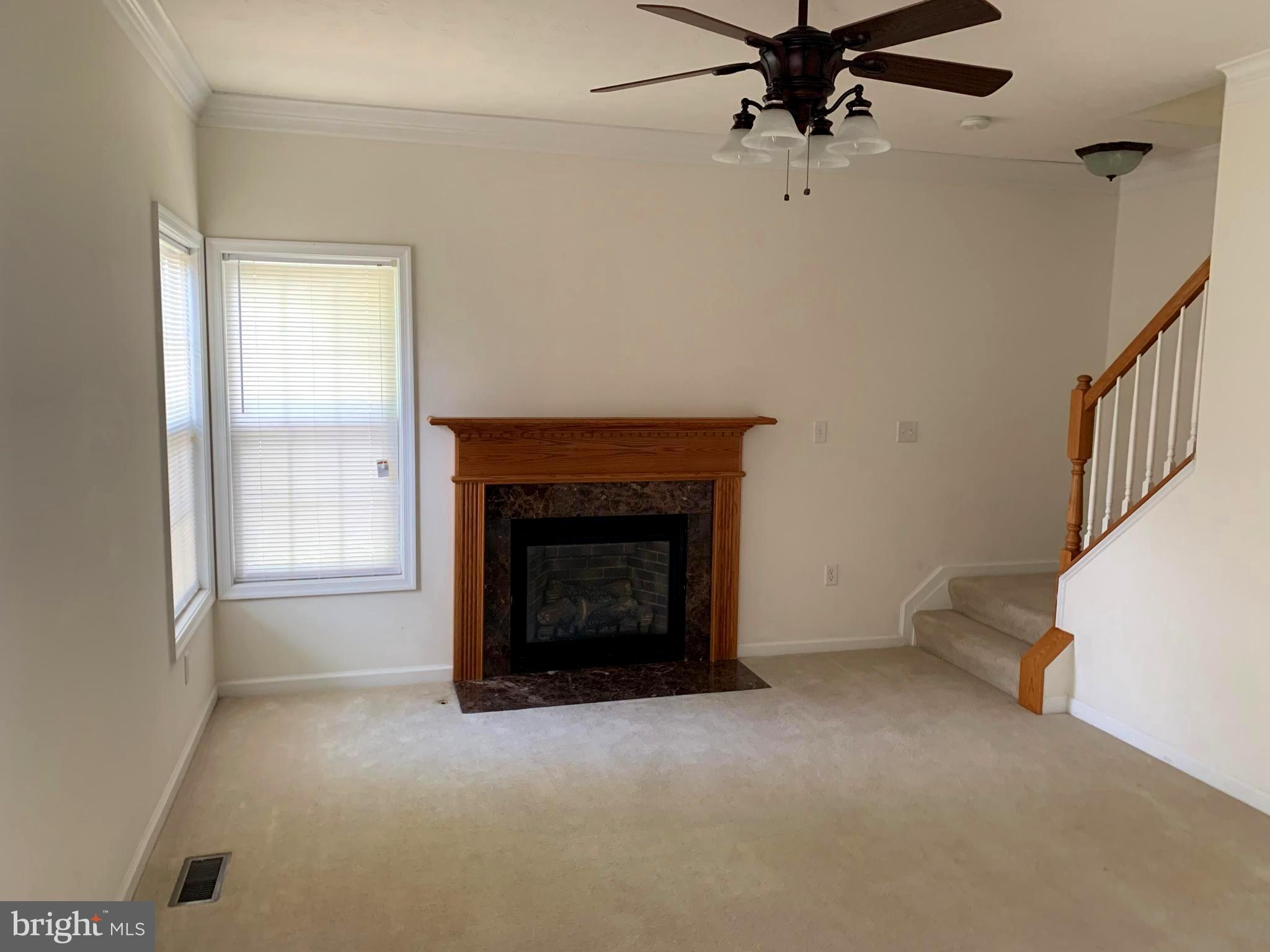 MIDDLE CREEK MANOR - Residential