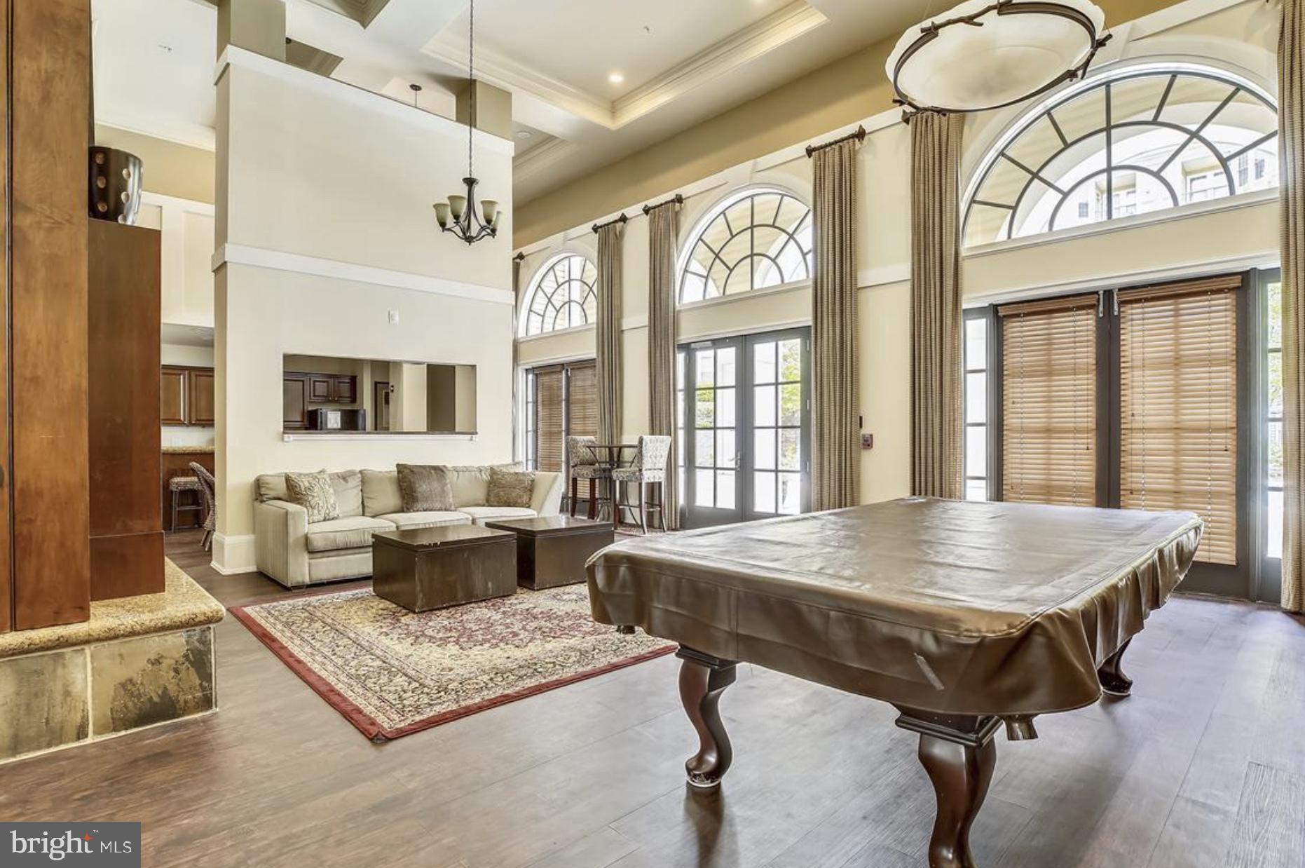 THE GROVE AT ARLINGTON - Residential