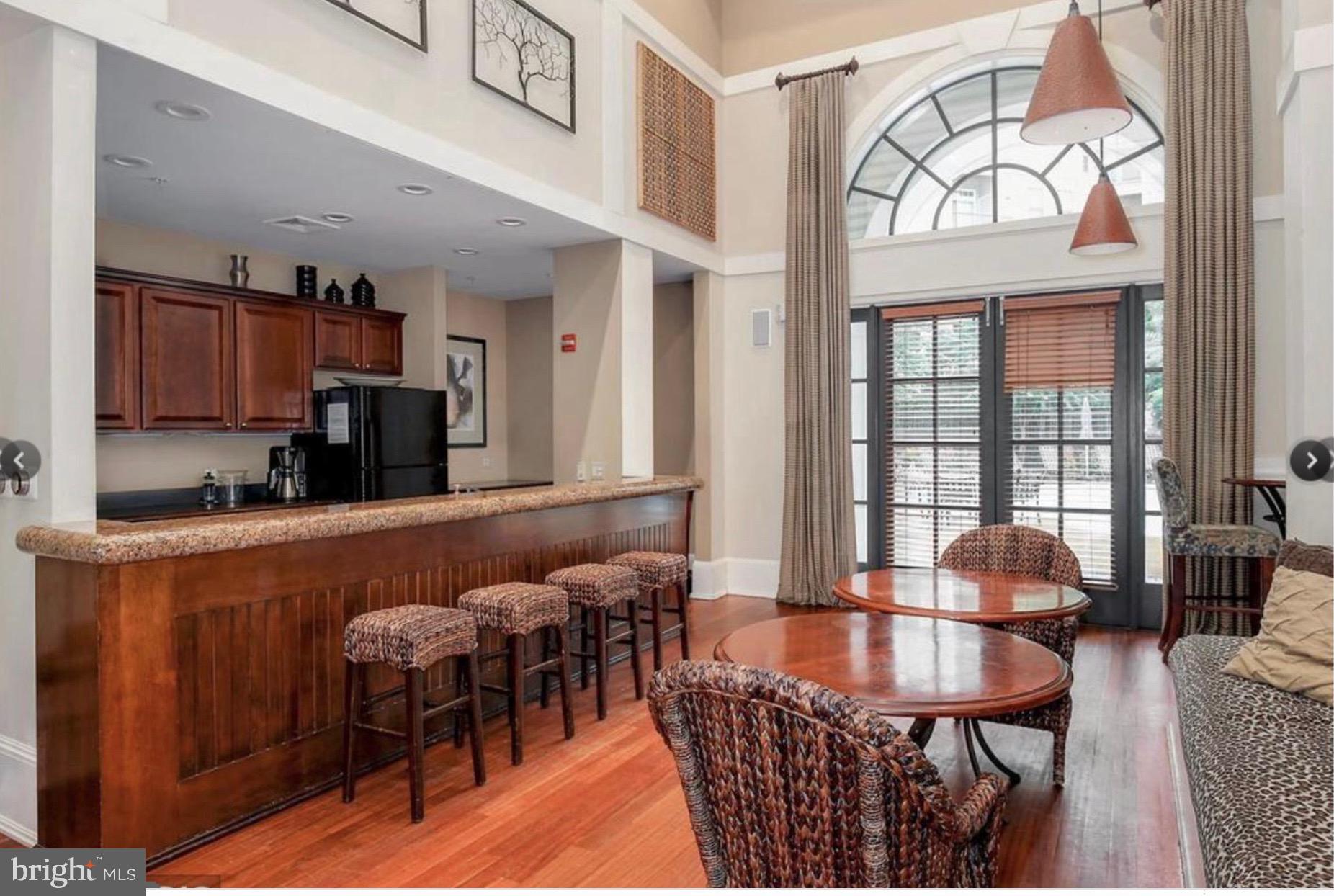 THE GROVE AT ARLINGTON - Residential