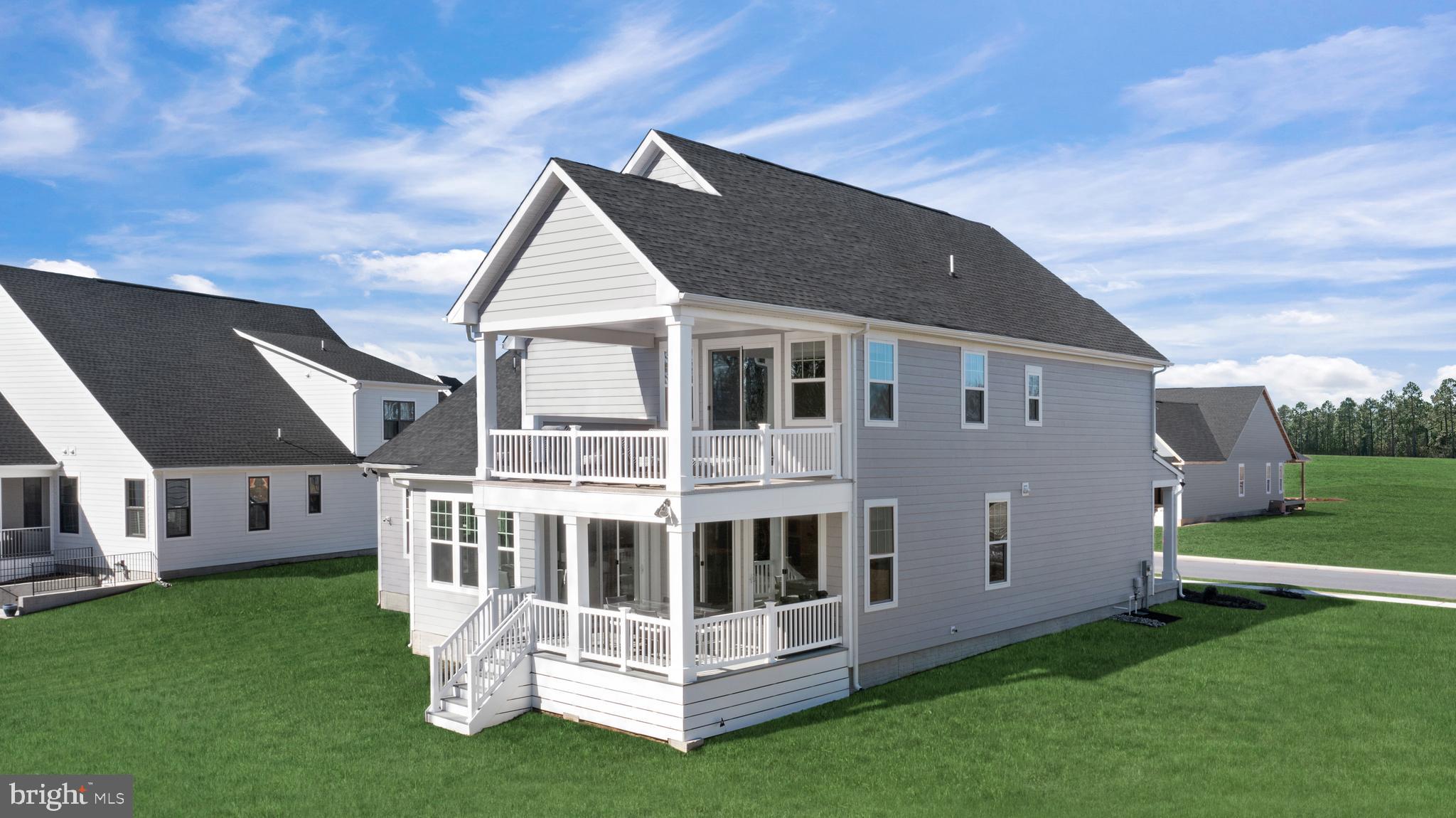 BAYSIDE - Residential