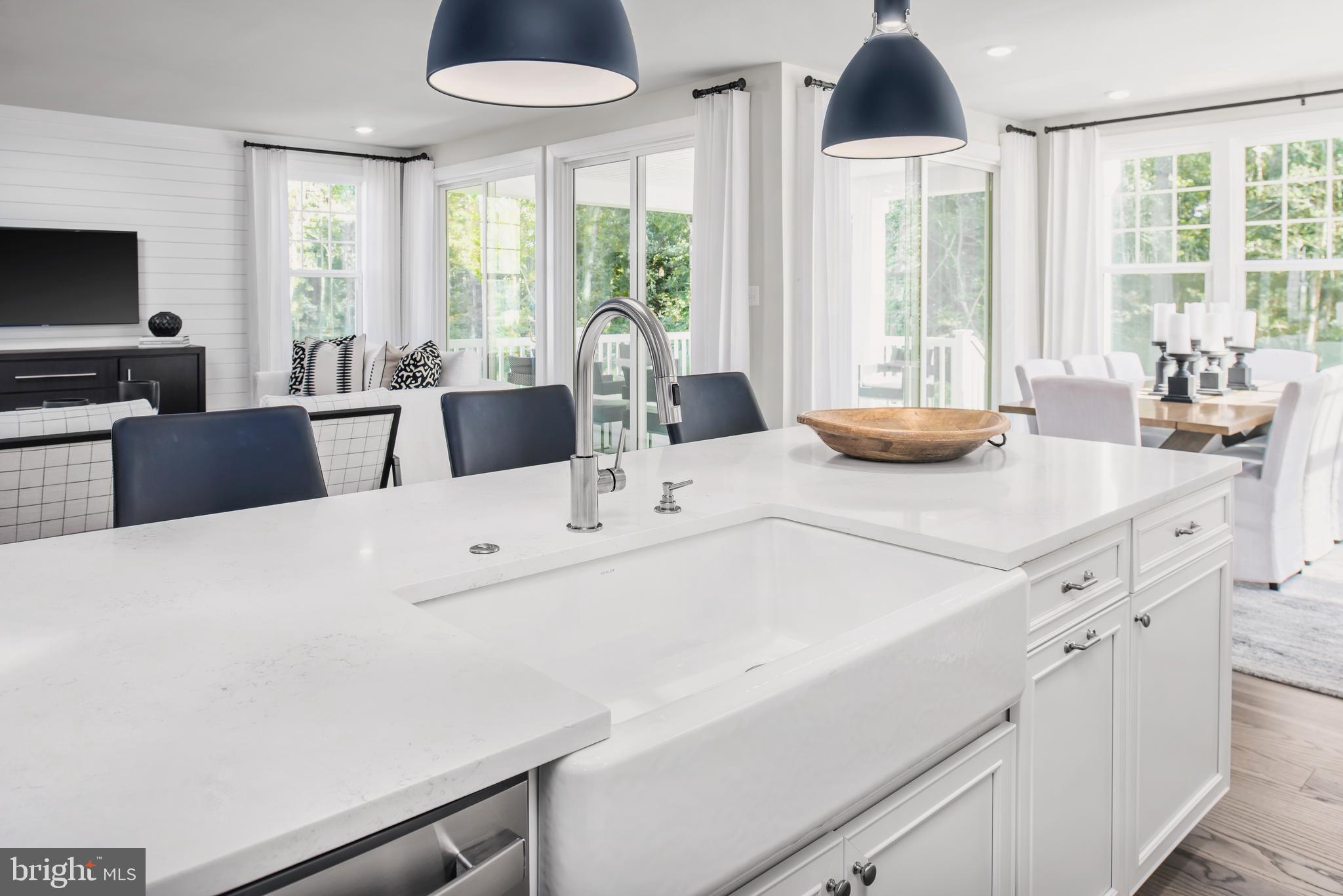 BAYSIDE - Residential