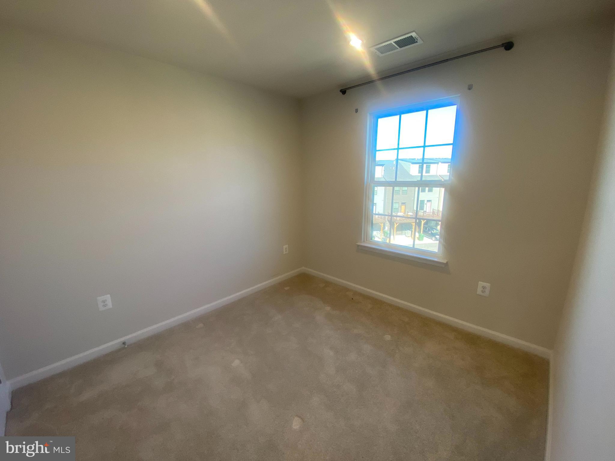 FREDERICKSBURG CITY - Residential Lease