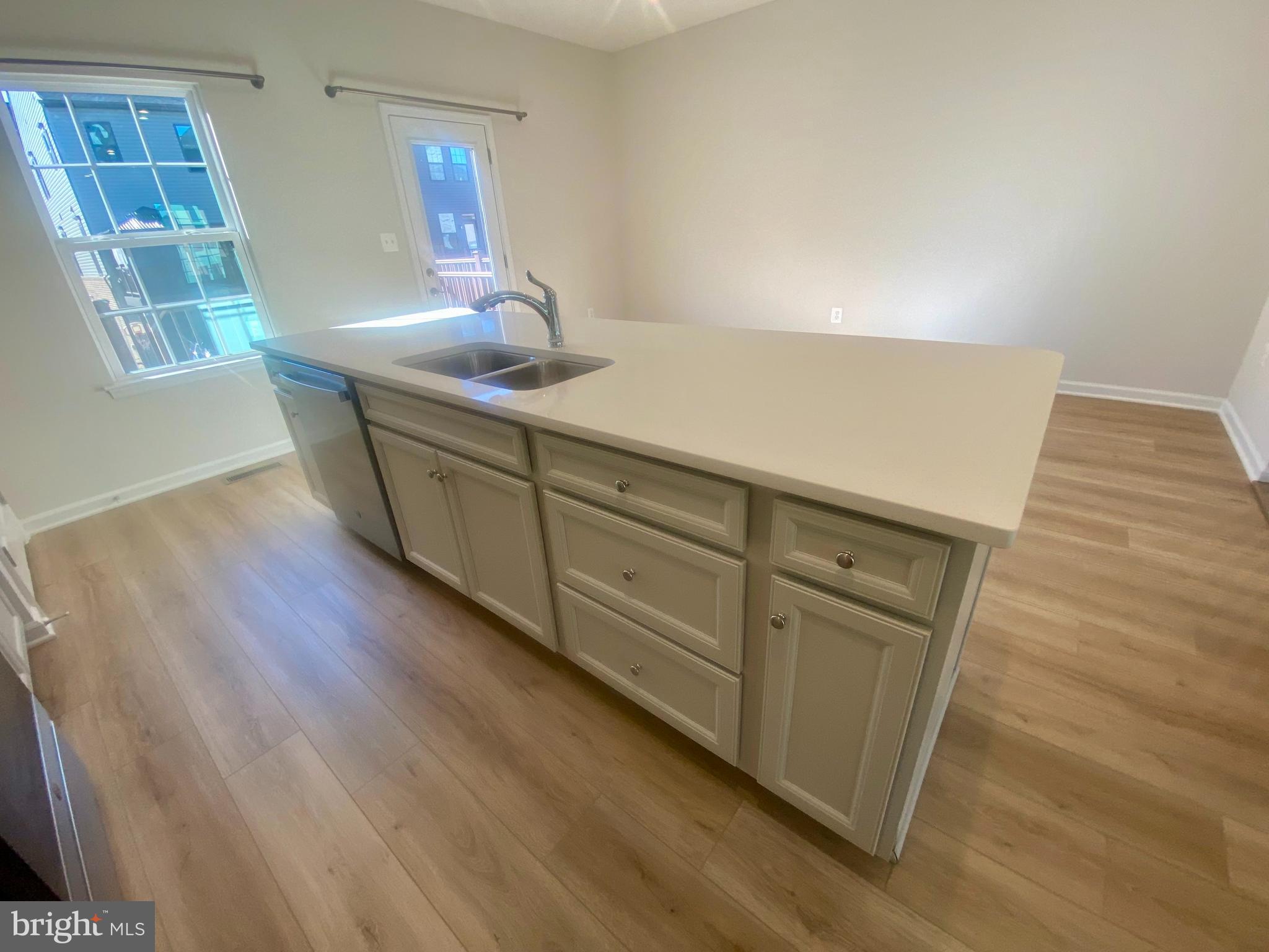 FREDERICKSBURG CITY - Residential Lease