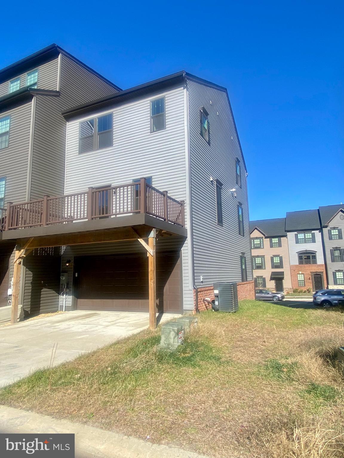 FREDERICKSBURG CITY - Residential Lease