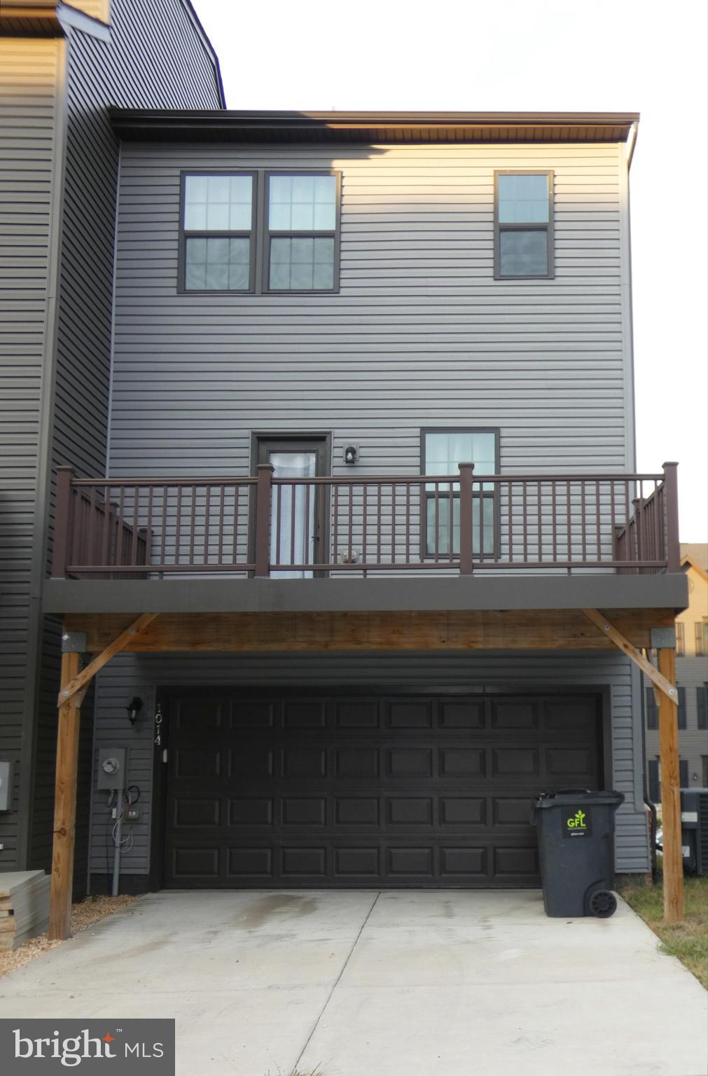 FREDERICKSBURG CITY - Residential Lease